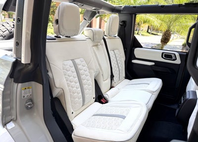 2026 Ford Bronco V6 Retro Outer Banks Luxury Pkg Custom Lifted