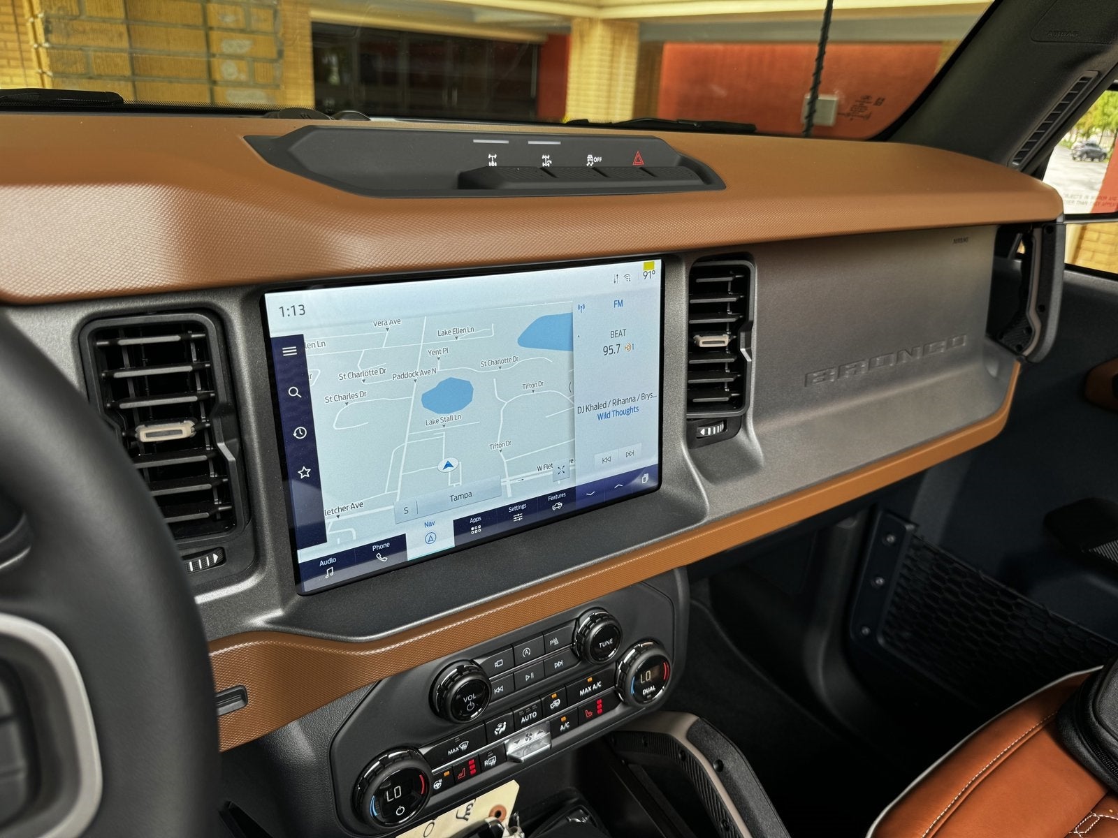 2024 Ford Bronco Outer Banks