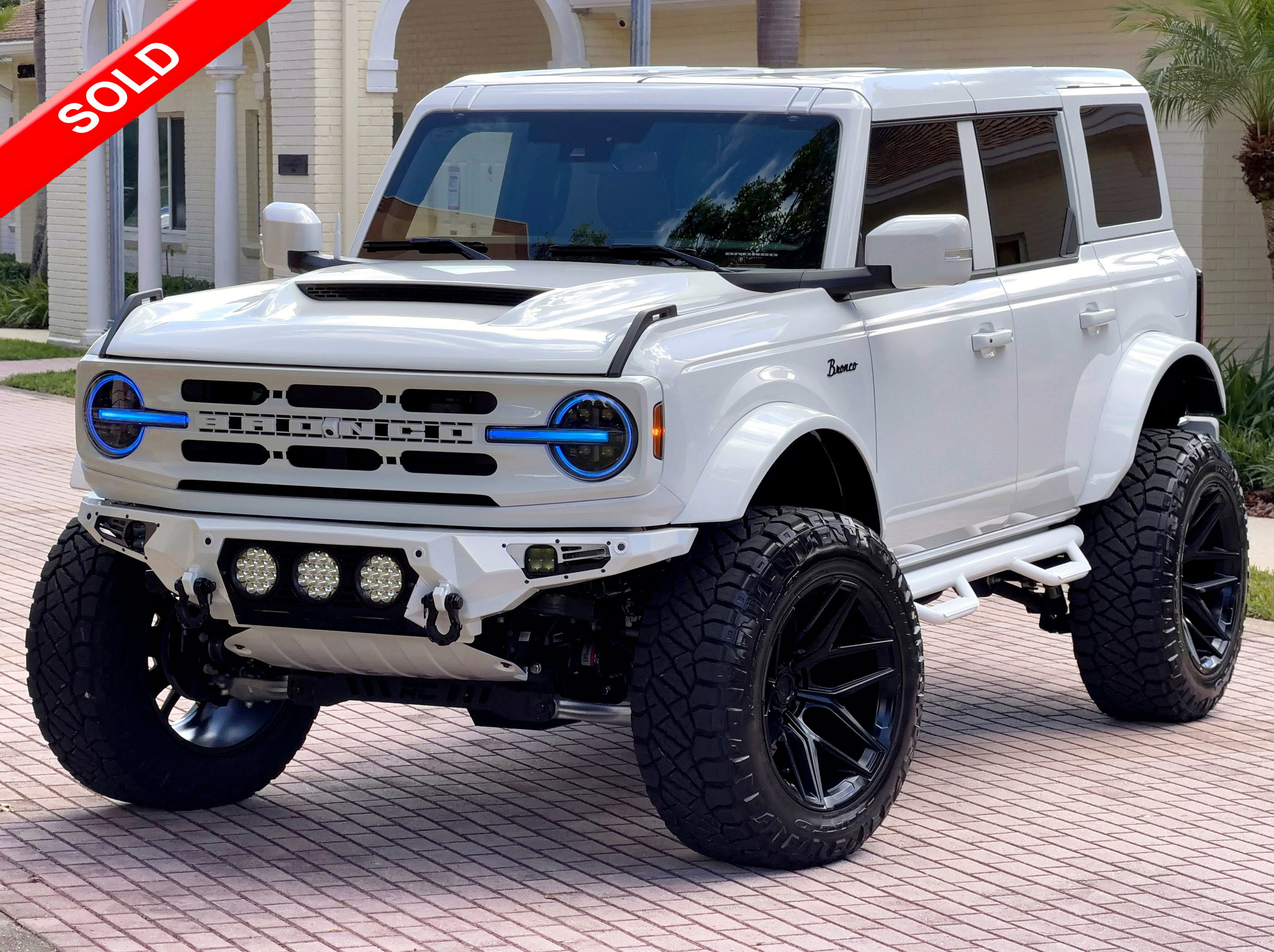 2025 Ford Bronco Outer Banks V6 Luxury Package Hard Top Custom Lifted