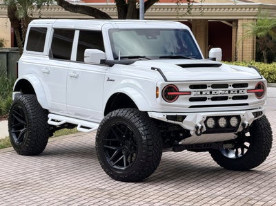 2025 Ford Bronco Outer Banks V6 Luxury Package Hard Top Custom Lifted