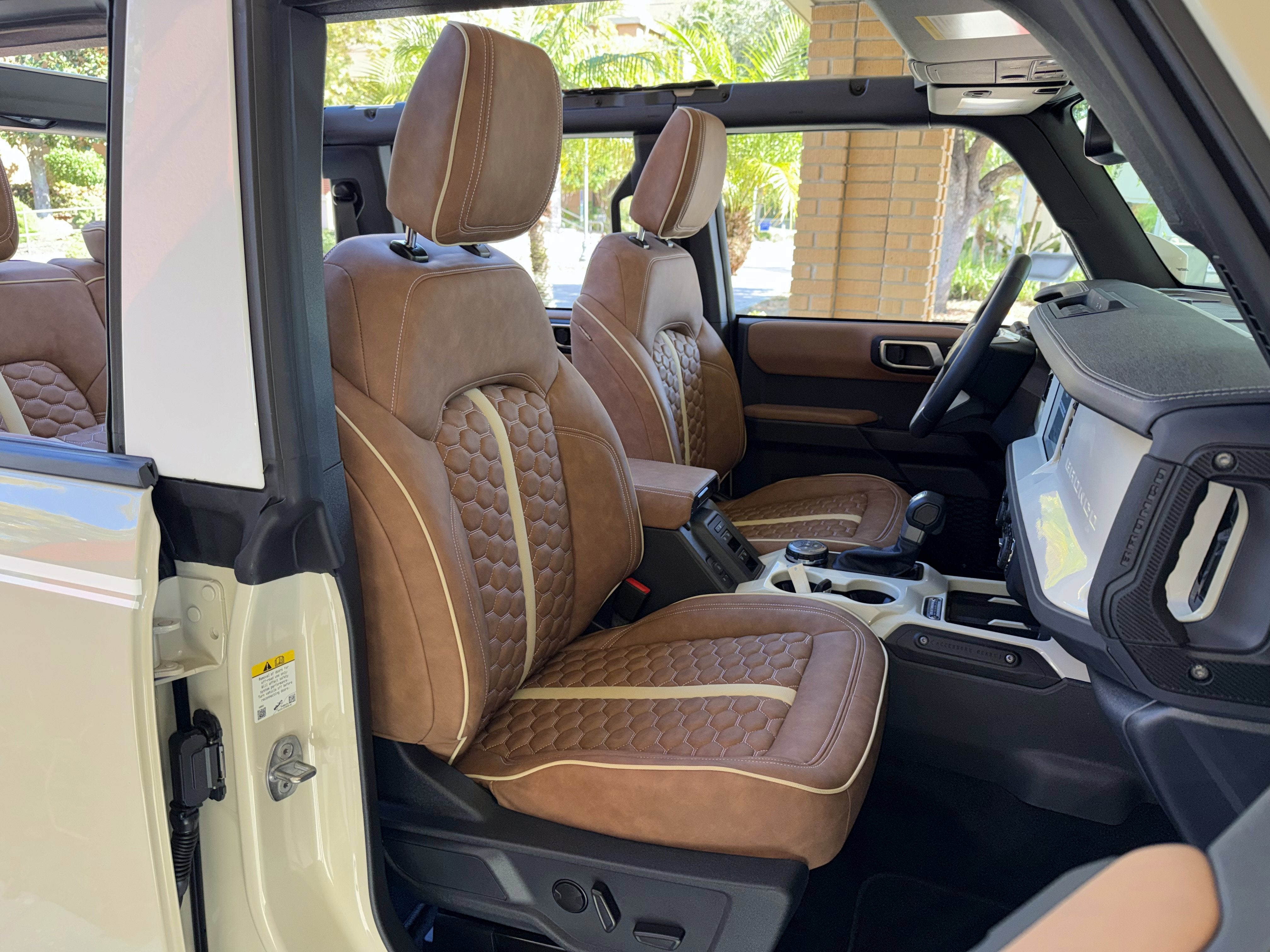 2025 Ford Bronco Outer Banks Retro V6 Luxury Package Custom Lifted Vintage Hard Top