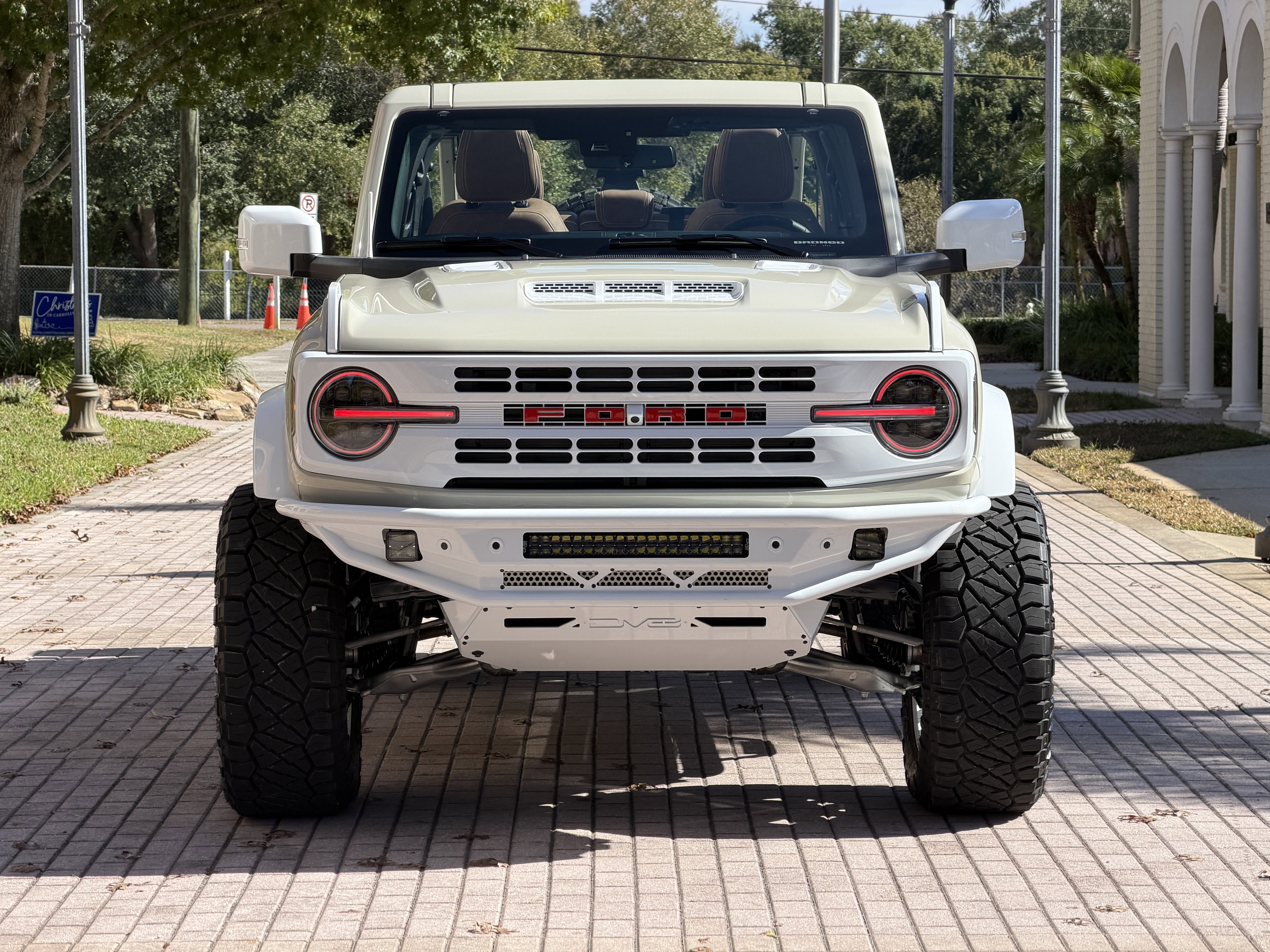 2025 Ford Bronco Outer Banks Retro V6 Luxury Package Custom Lifted Vintage Hard Top