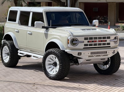 2025 Ford Bronco Outer Banks Retro V6 Luxury Package Custom Lifted Vintage Hard Top