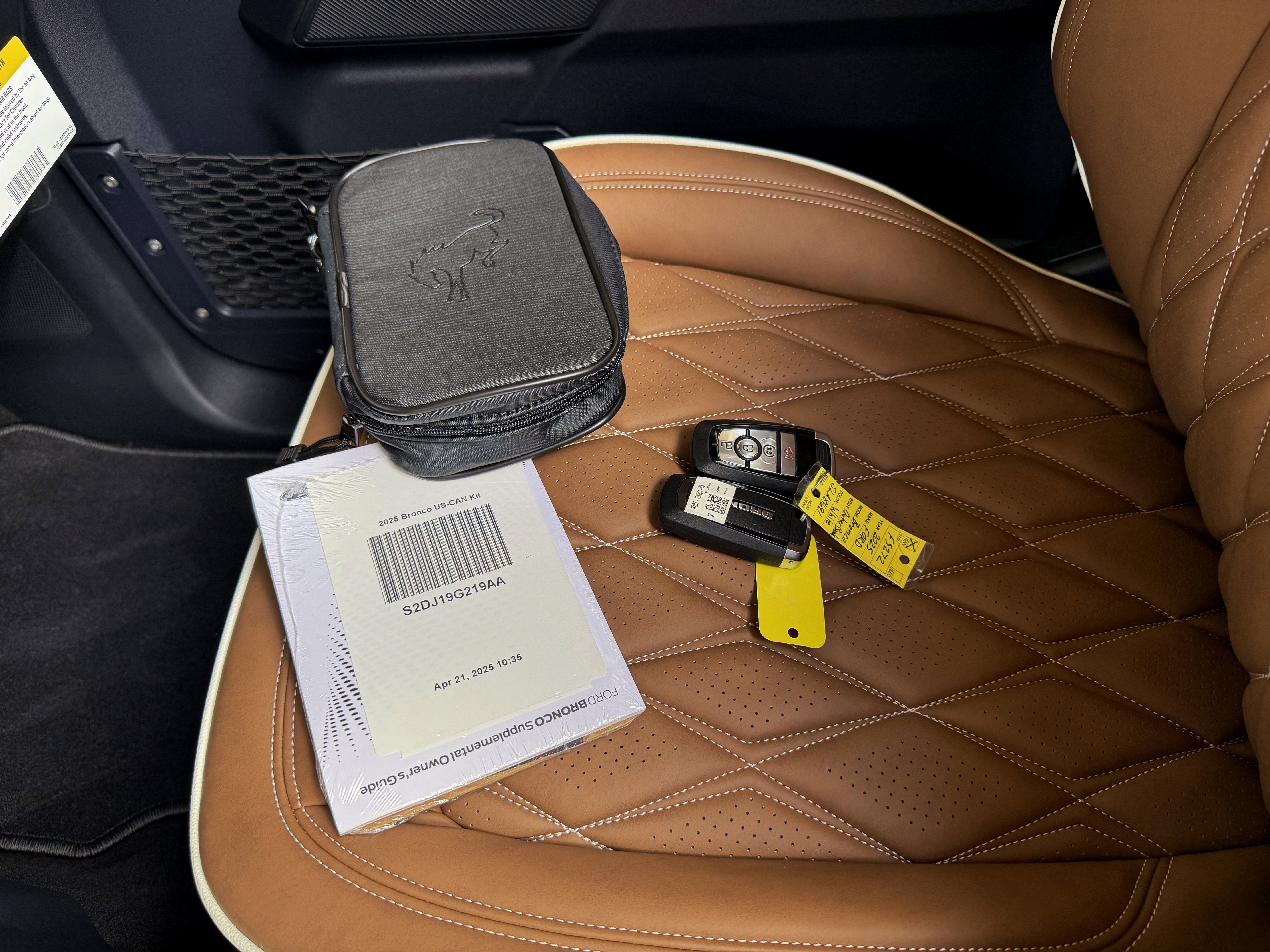 2025 Ford Bronco Outer Banks V6 Luxury Package Hard Top Custom Lifted