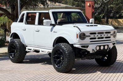 2024 Ford Bronco Outer Banks V6 Luxury Package Custom Lifted