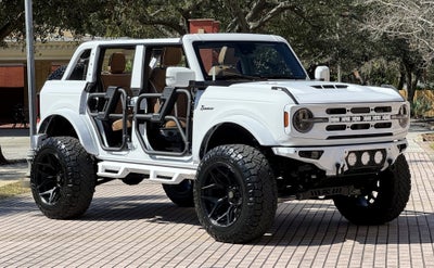 2024 Ford Bronco Outer Banks V6 Luxury Package Custom Lifted