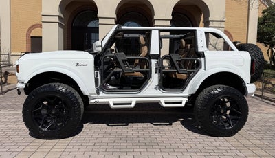2024 Ford Bronco Outer Banks V6 Luxury Package Custom Lifted