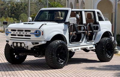 2024 Ford Bronco Outer Banks V6 Luxury Package Custom Lifted