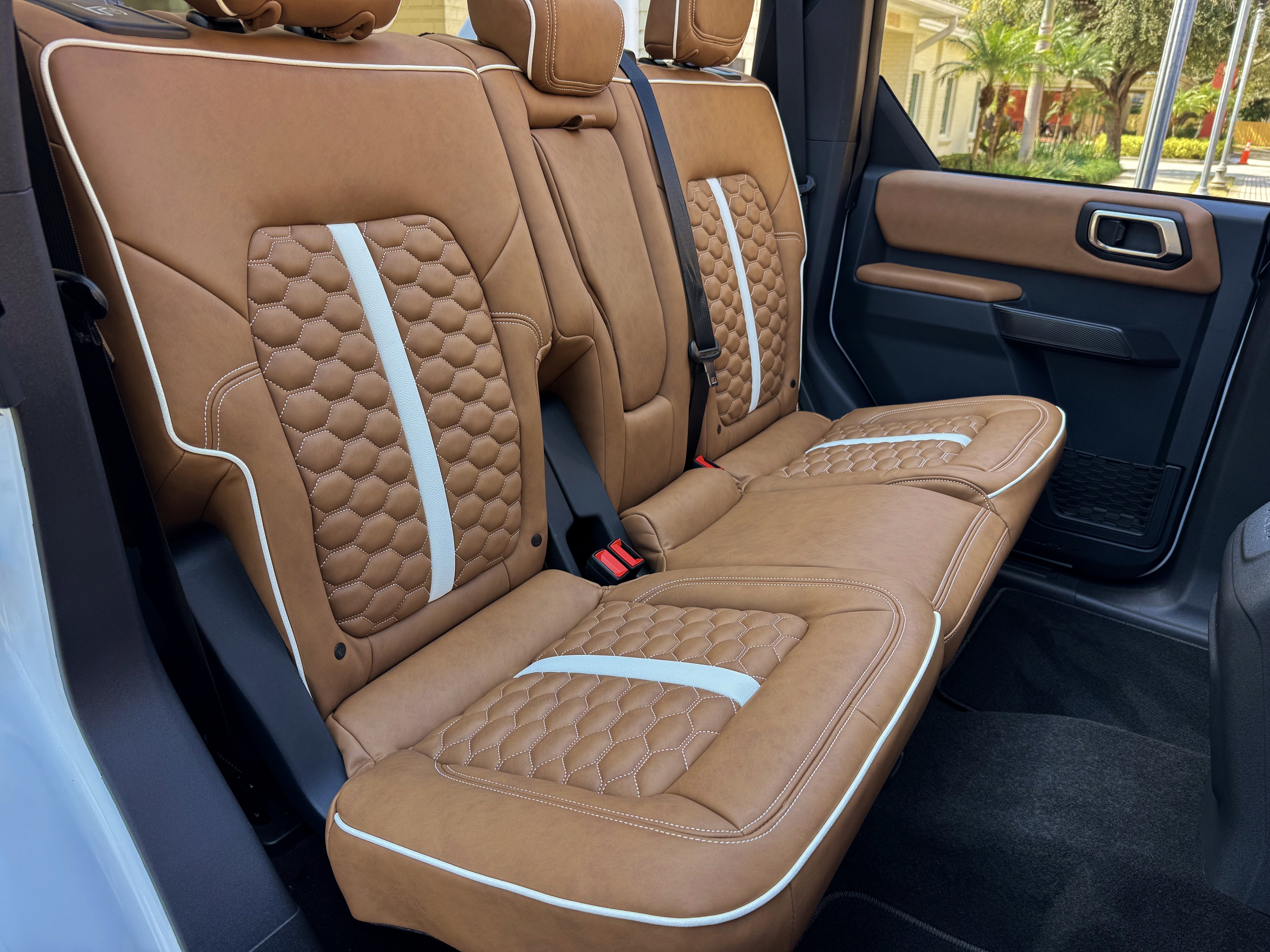 2024 Ford Bronco Outer Banks V6 Luxury Package Custom Lifted