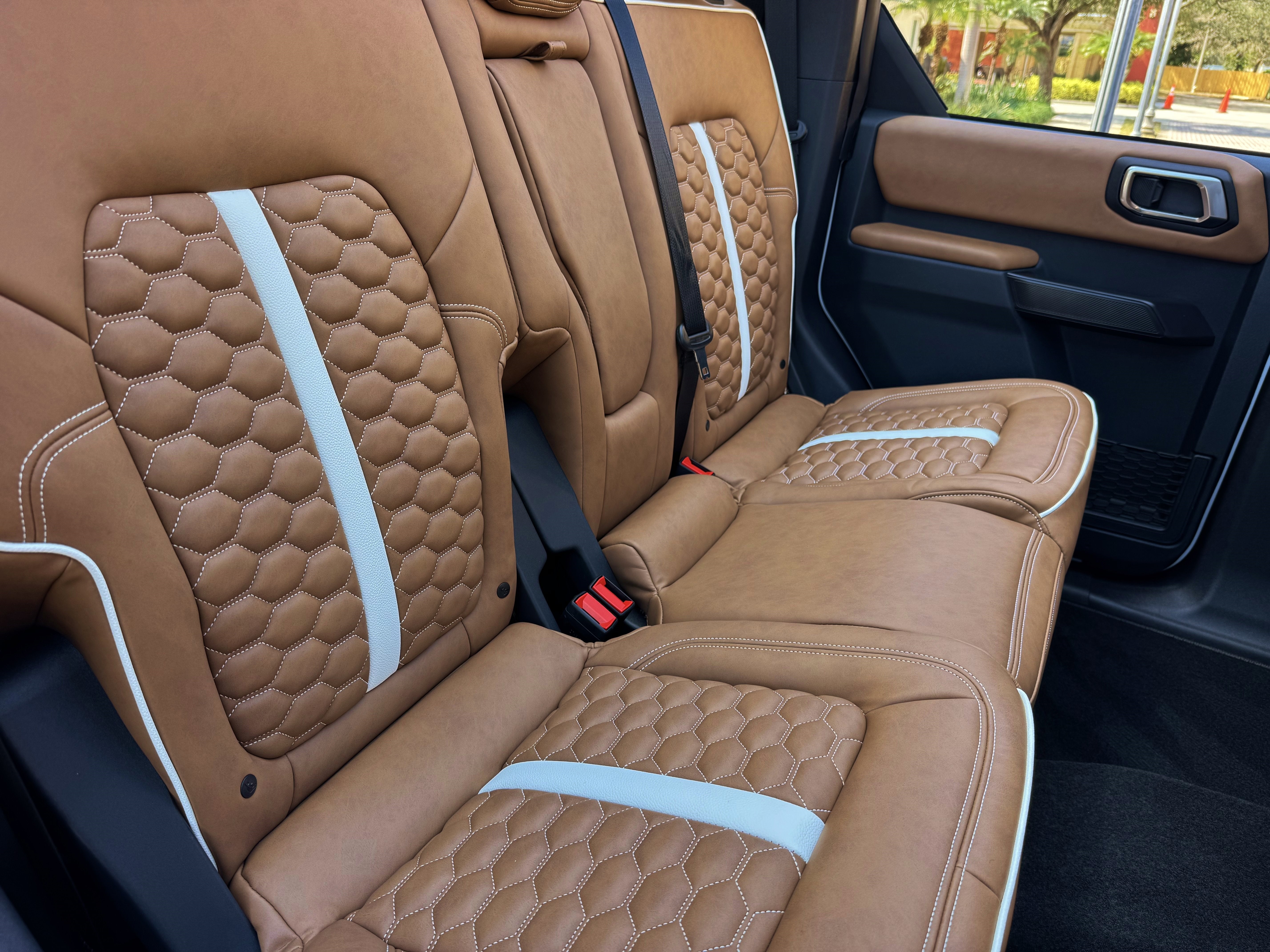 2024 Ford Bronco Outer Banks V6 Luxury Package Custom Lifted