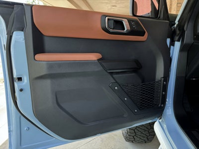 2025 Ford Bronco Outer Banks Retro V6 Hard Top Custom Lifted Vintage