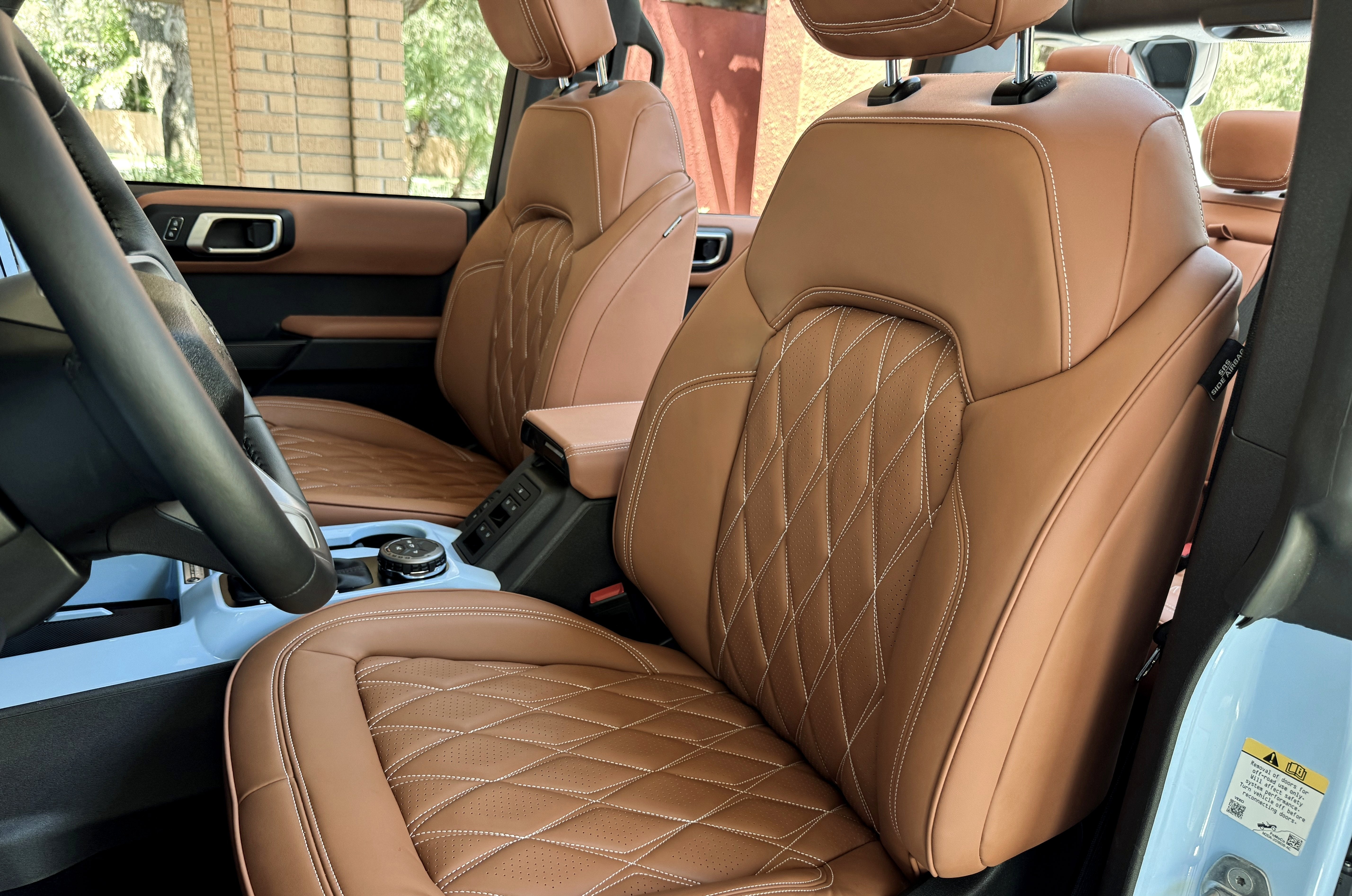 2025 Ford Bronco Outer Banks Retro V6 Hard Top Custom Lifted Vintage