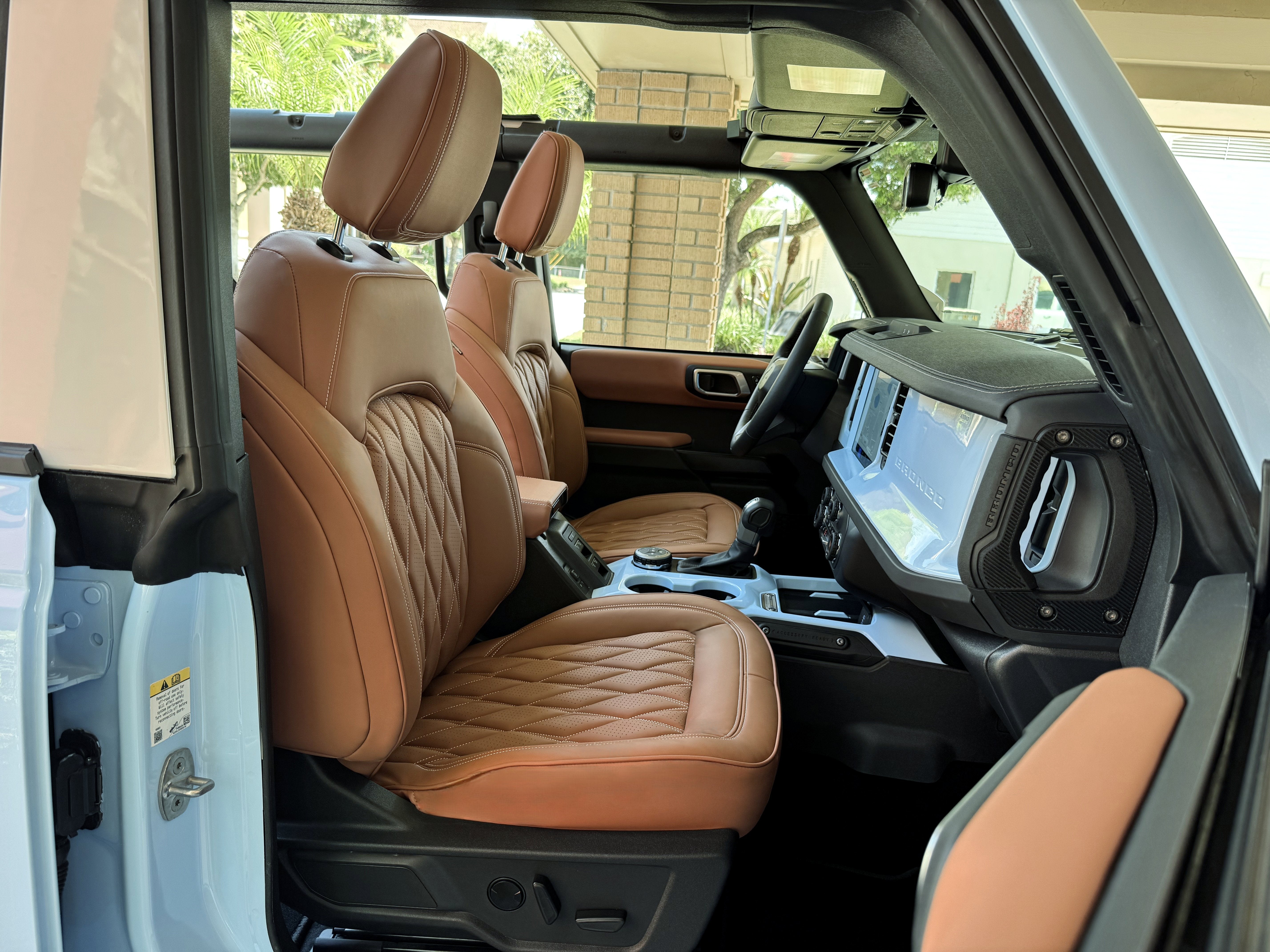 2025 Ford Bronco Outer Banks Retro V6 Hard Top Custom Lifted Vintage