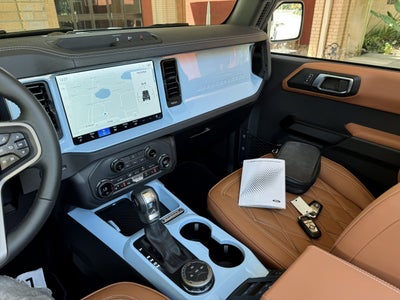 2025 Ford Bronco Outer Banks Retro V6 Hard Top Custom Lifted Vintage