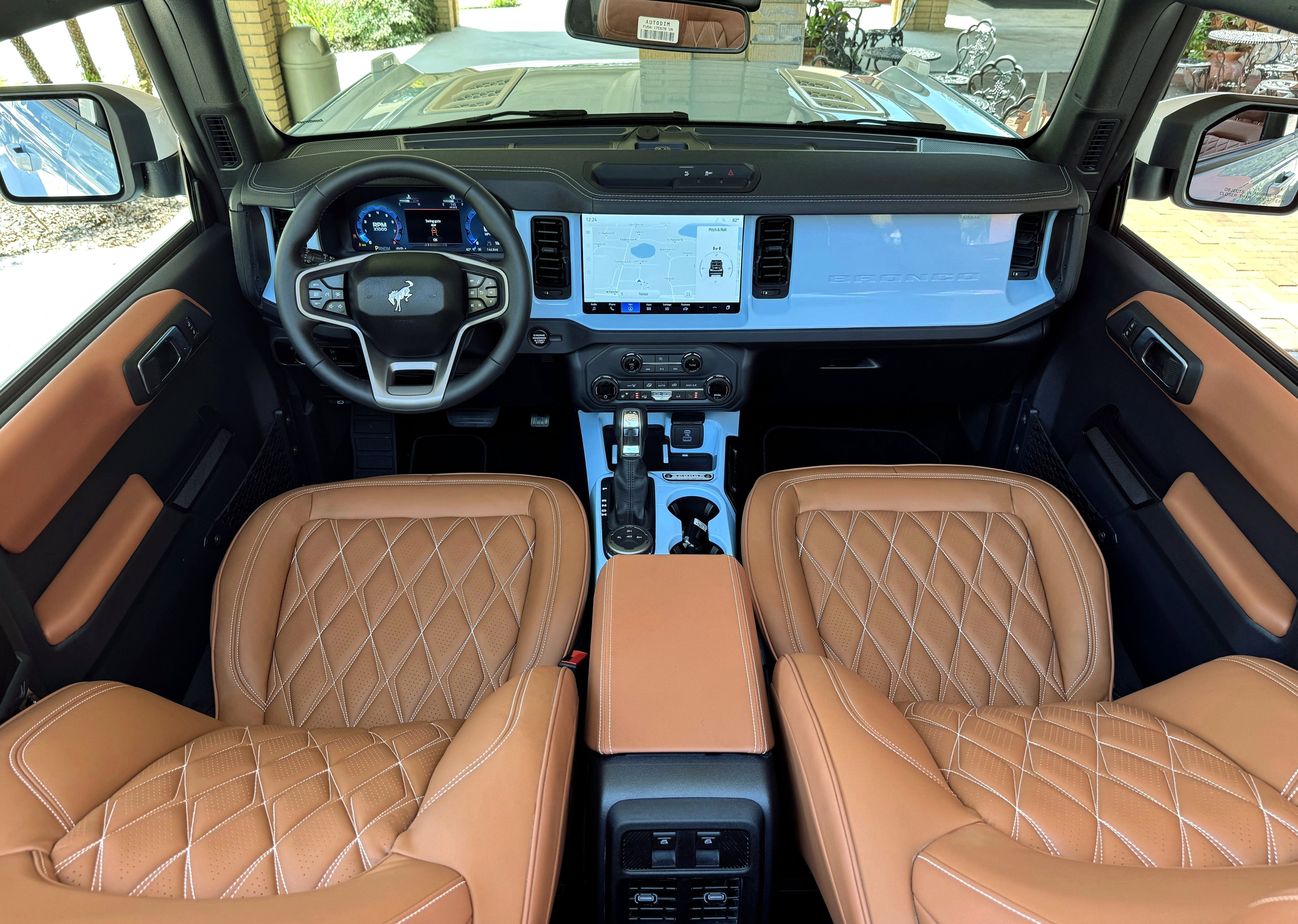 2025 Ford Bronco Outer Banks Retro V6 Hard Top Custom Lifted Vintage