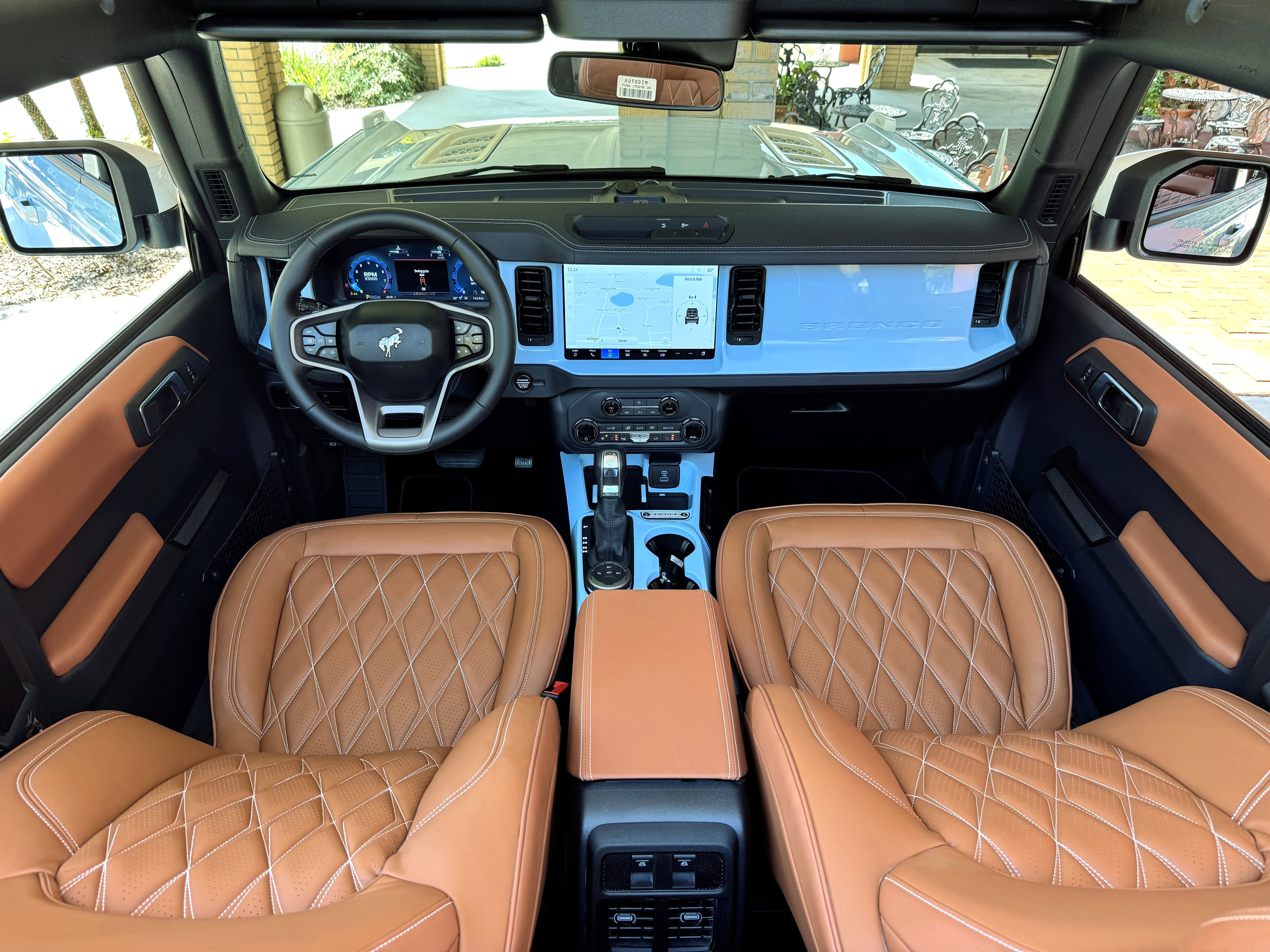 2025 Ford Bronco Outer Banks Retro V6 Hard Top Custom Lifted Vintage