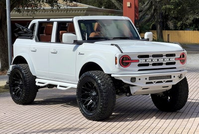 2025 Ford Bronco Outer Banks V6 Custom Lifted