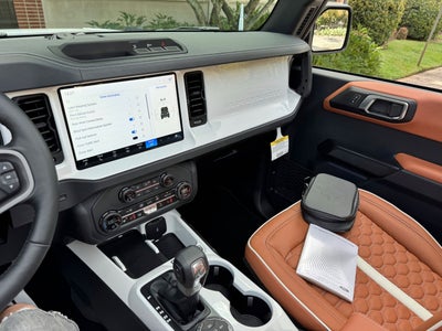 2025 Ford Bronco Outer Banks V6 Custom Lifted