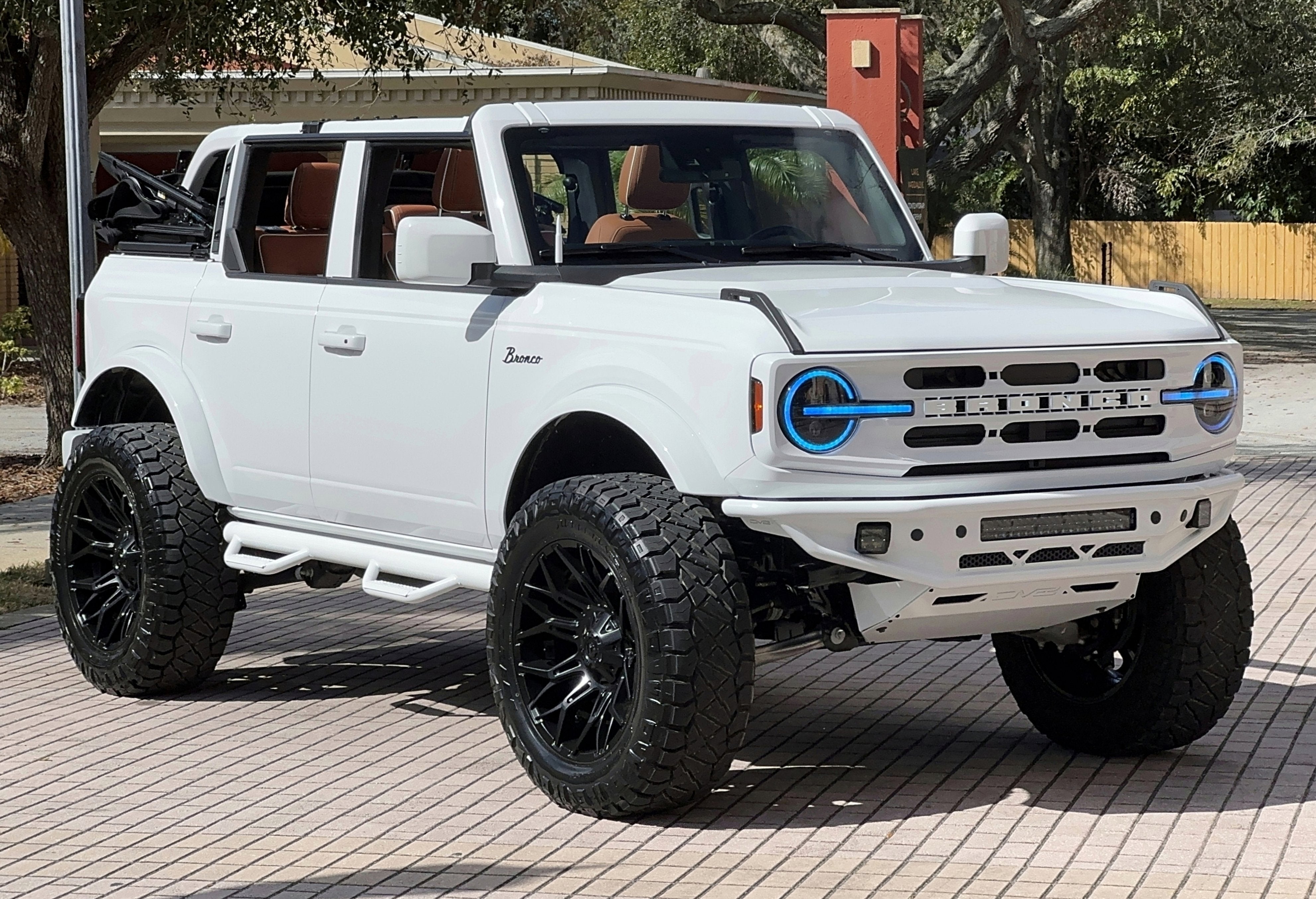 2025 Ford Bronco Outer Banks V6 Custom Lifted