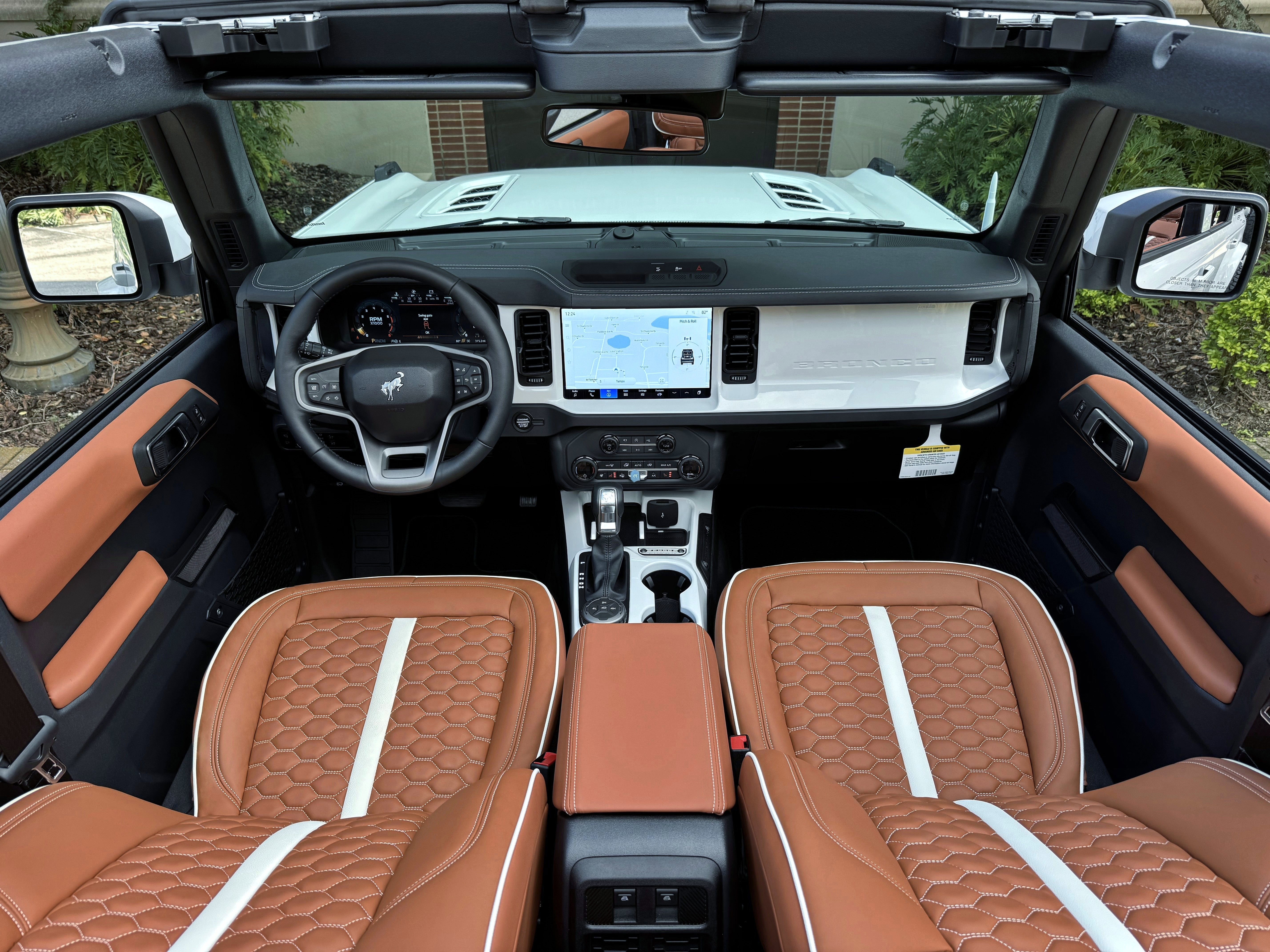 2025 Ford Bronco Outer Banks V6 Custom Lifted