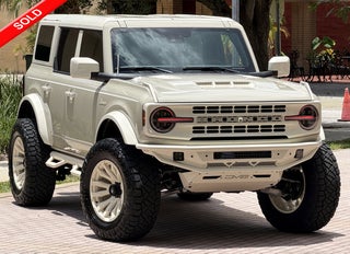 2026 Ford Bronco V6 Wimbledon White Retro Outer Banks Luxury Pkg Custom Lifted