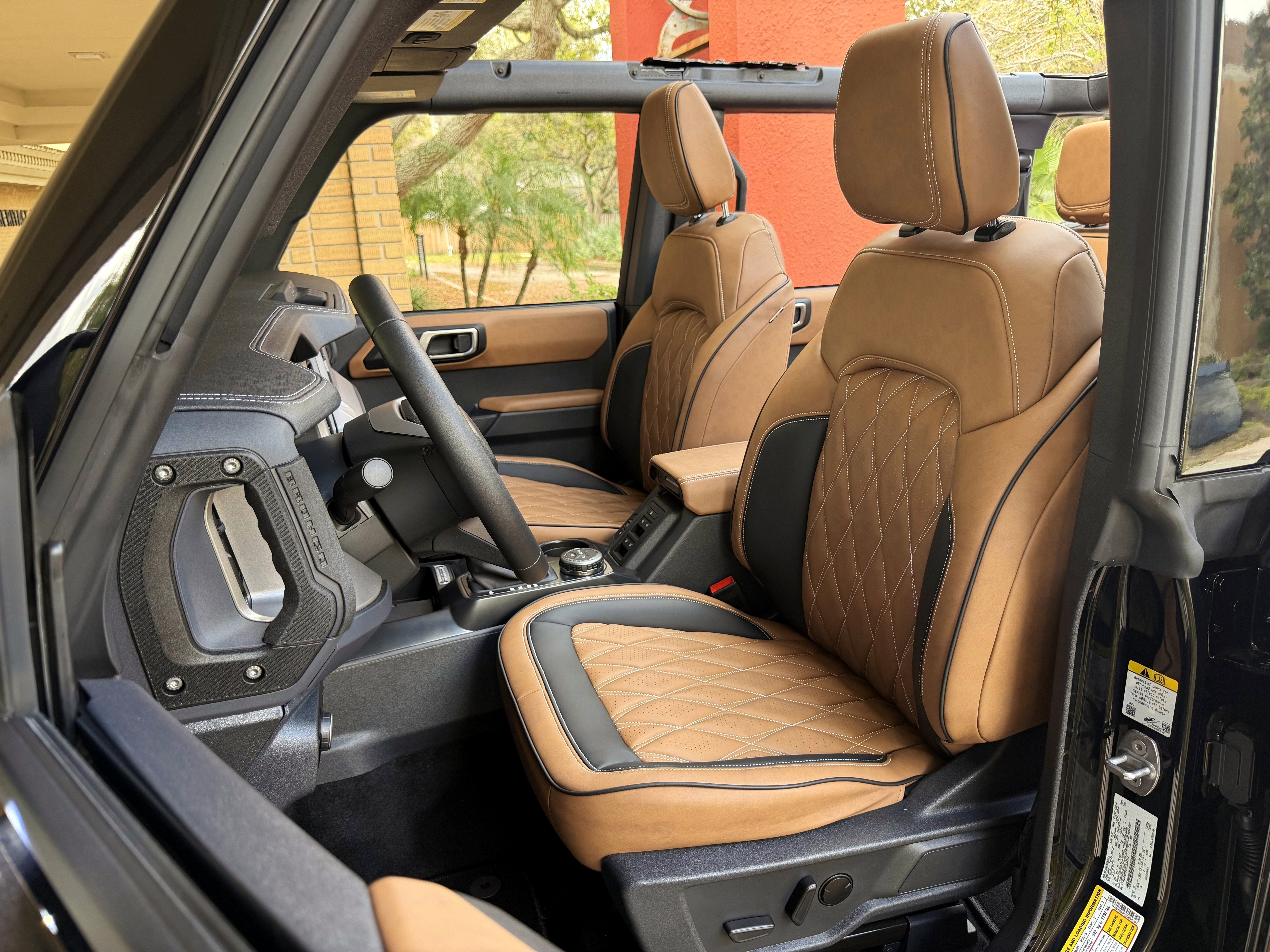2026 Ford Bronco Outer Banks V6 Luxury Package Hard Top Custom Lifted
