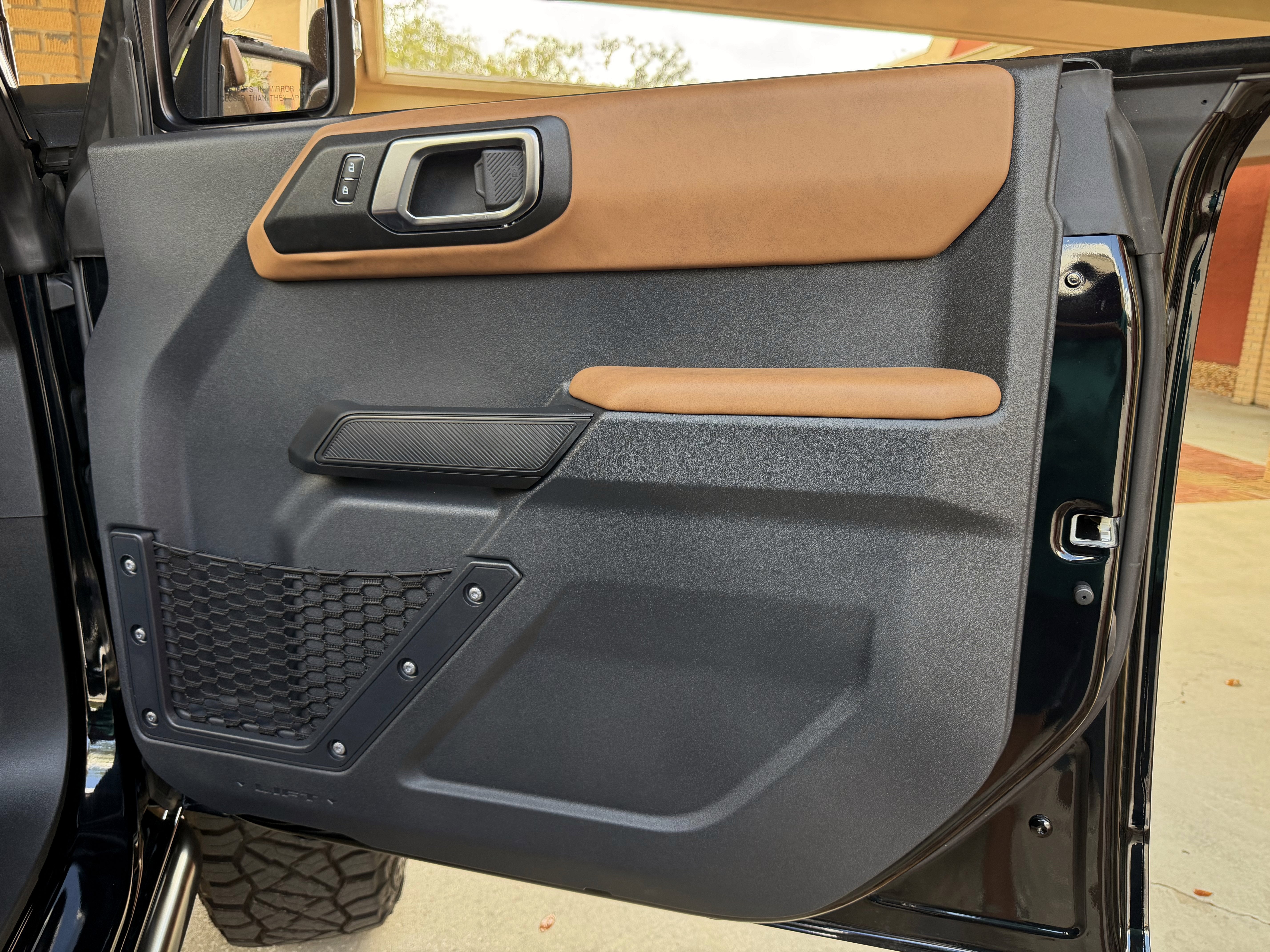 2026 Ford Bronco Outer Banks V6 Luxury Package Hard Top Custom Lifted