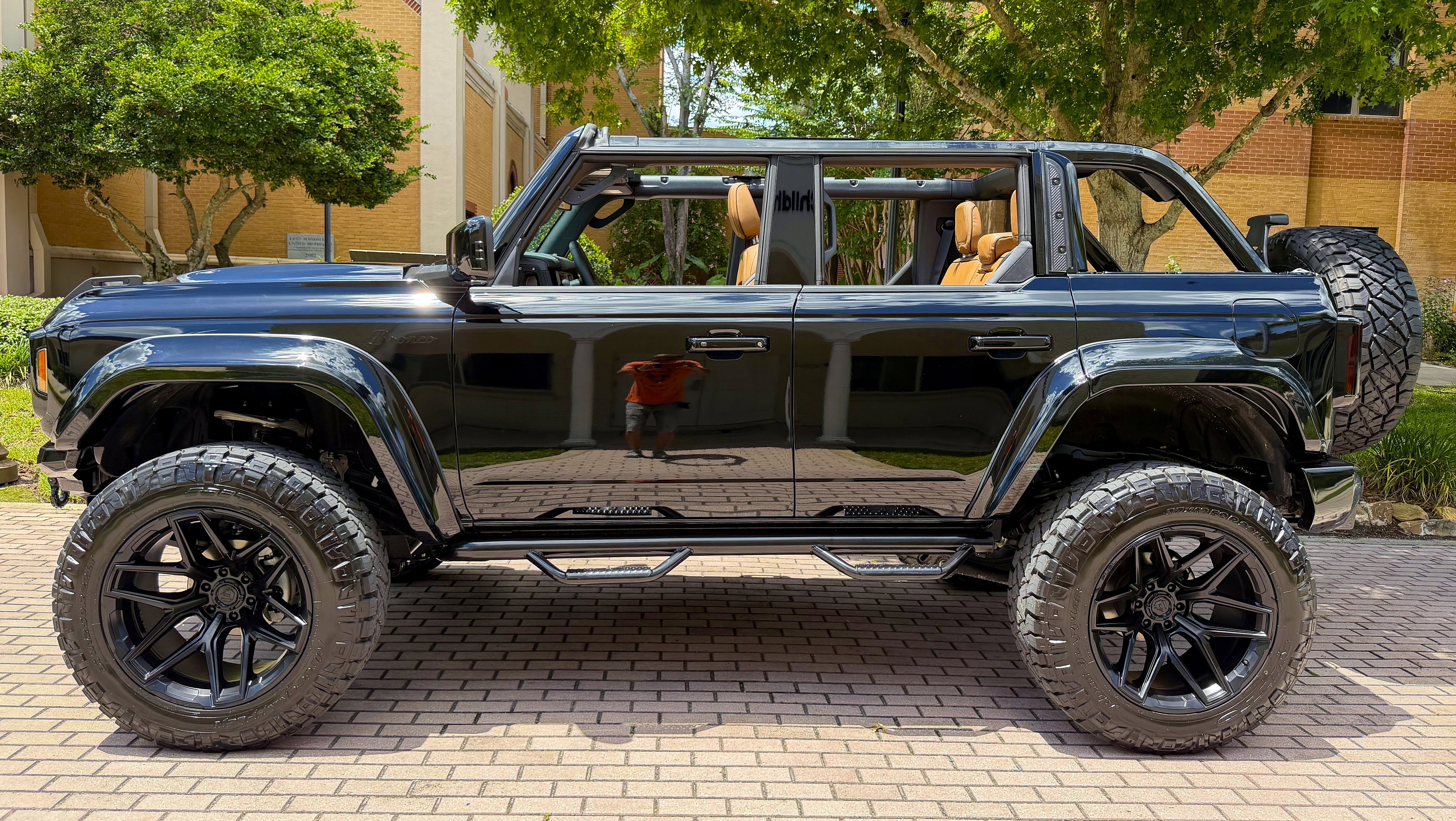 2026 Ford Bronco Outer Banks V6 Luxury Package Hard Top Custom Lifted