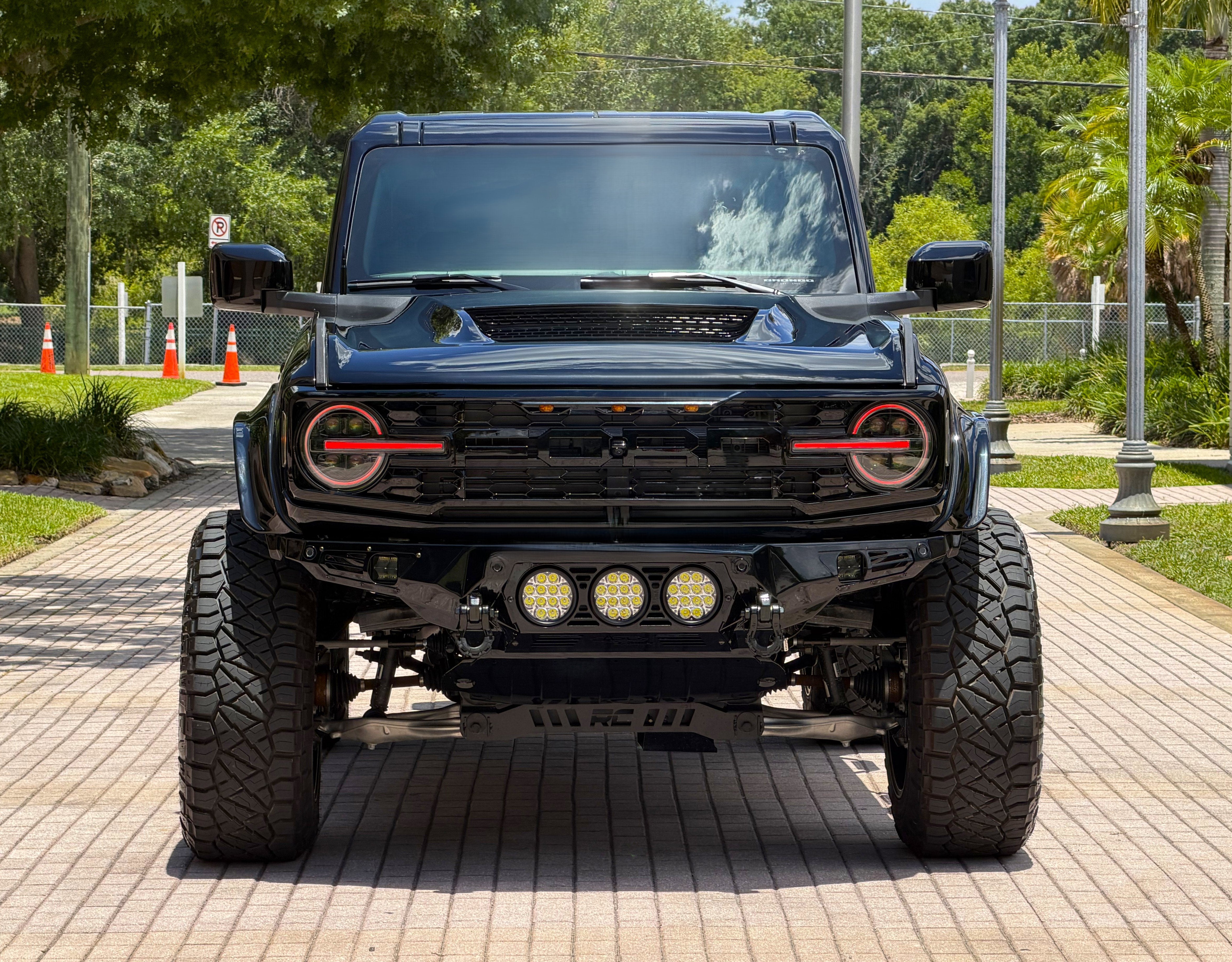 2026 Ford Bronco Outer Banks V6 Luxury Package Hard Top Custom Lifted