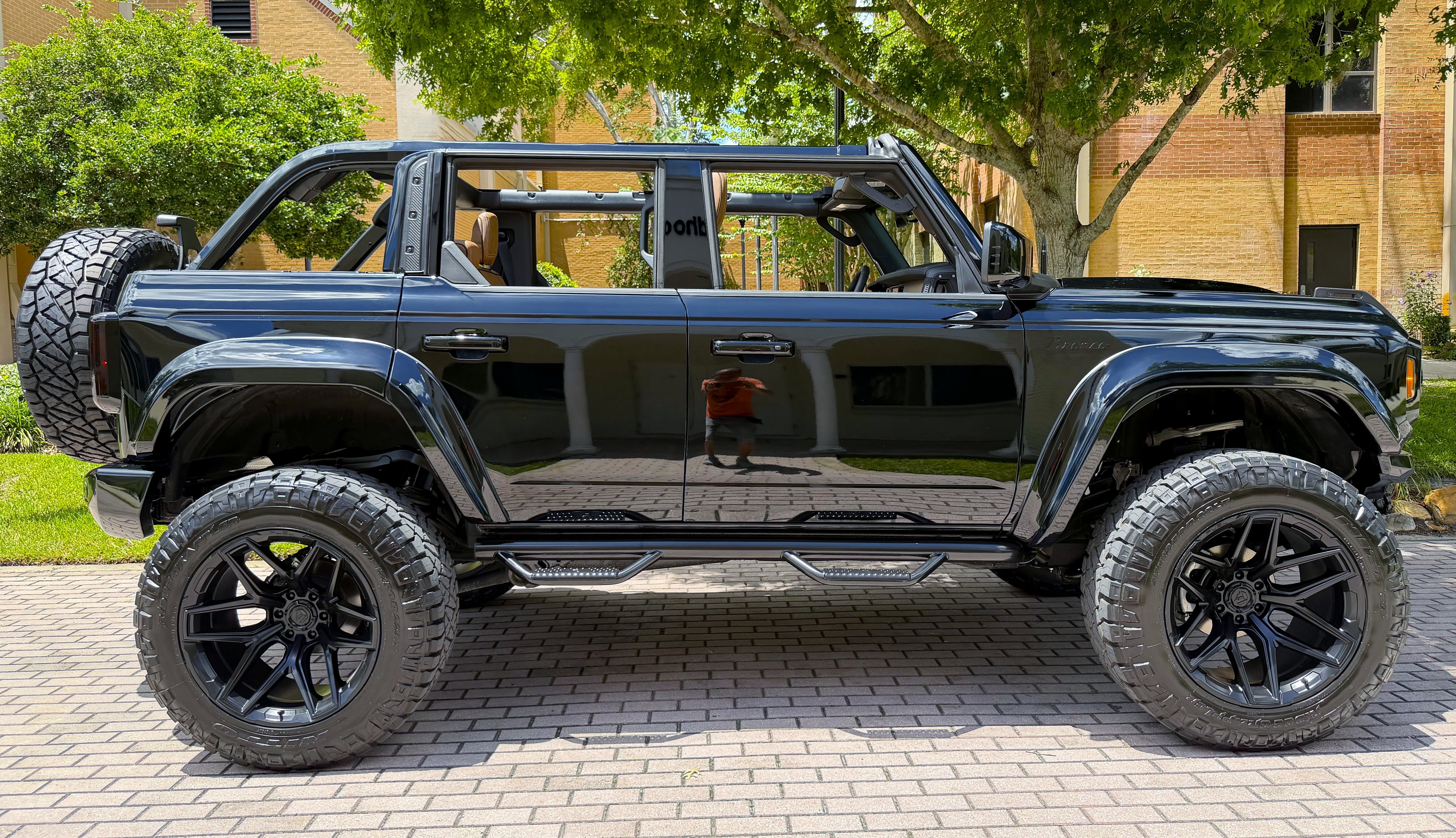 2026 Ford Bronco Outer Banks V6 Luxury Package Hard Top Custom Lifted