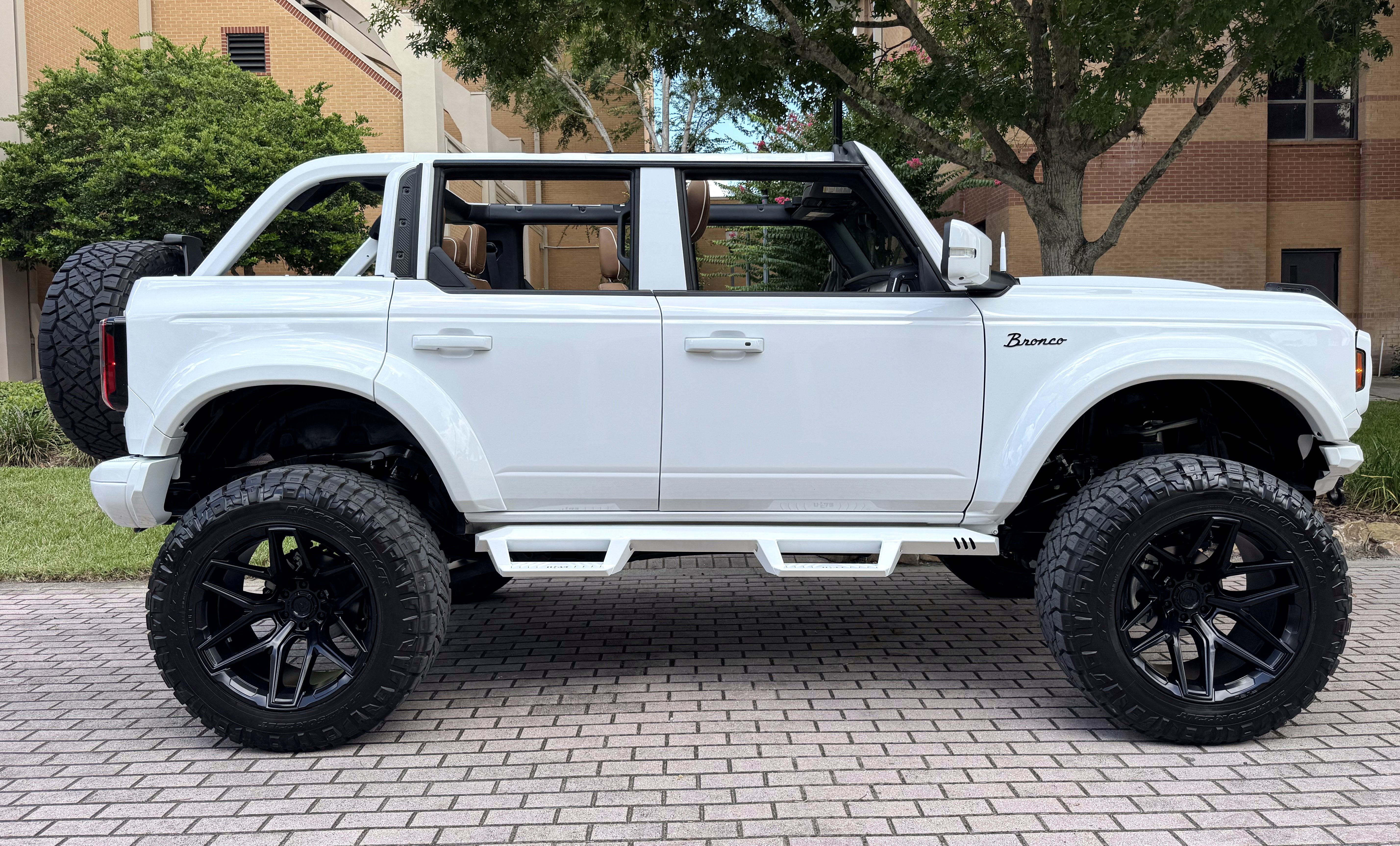 2024 Ford Bronco Badlands V6 Luxury Pkg Widebody Hard Top Custom Lifted