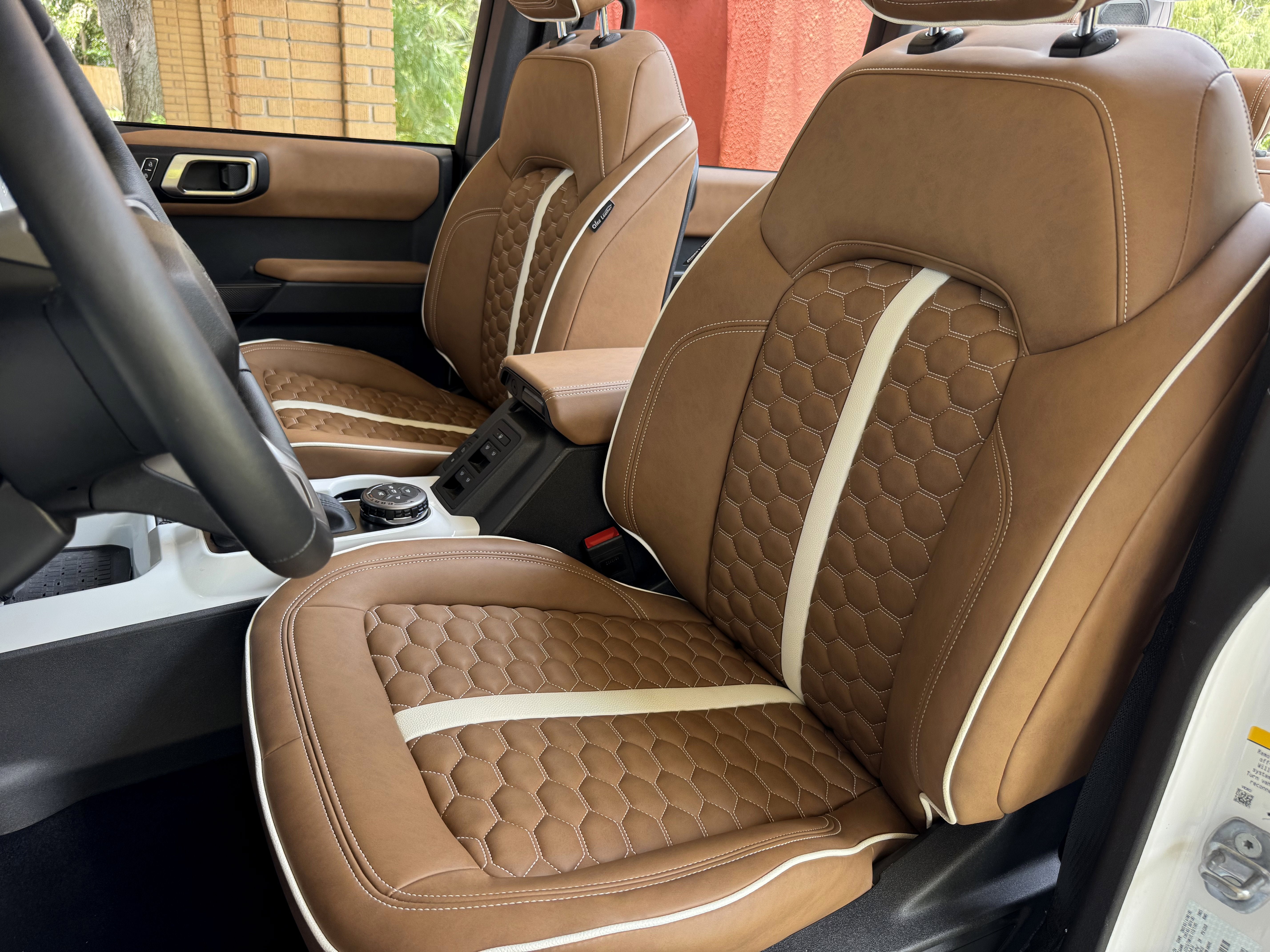 2024 Ford Bronco Badlands V6 Luxury Pkg Widebody Hard Top Custom Lifted