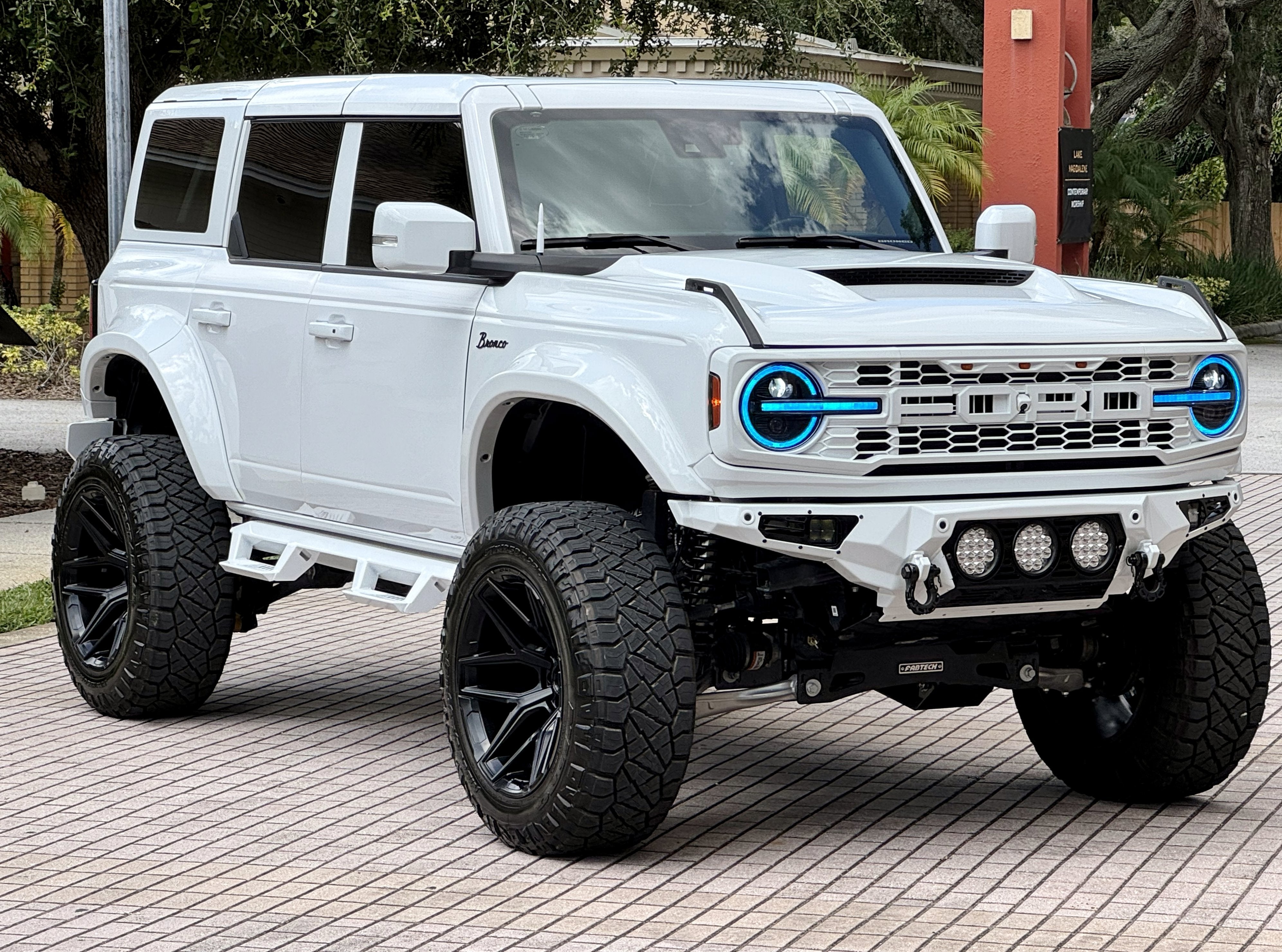 2024 Ford Bronco Badlands V6 Luxury Pkg Widebody Hard Top Custom Lifted