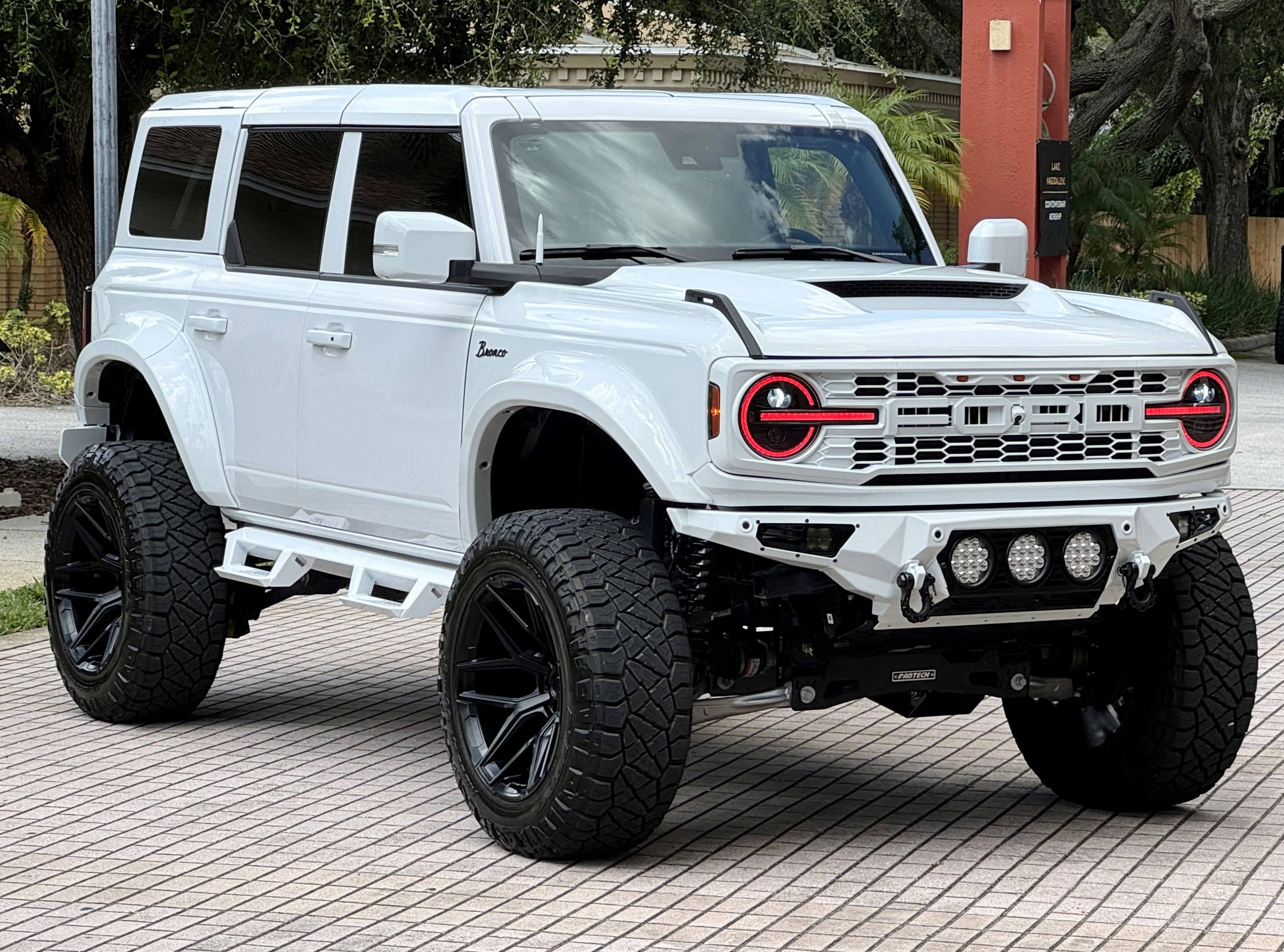 2024 Ford Bronco Badlands V6 Luxury Pkg Widebody Hard Top Custom Lifted