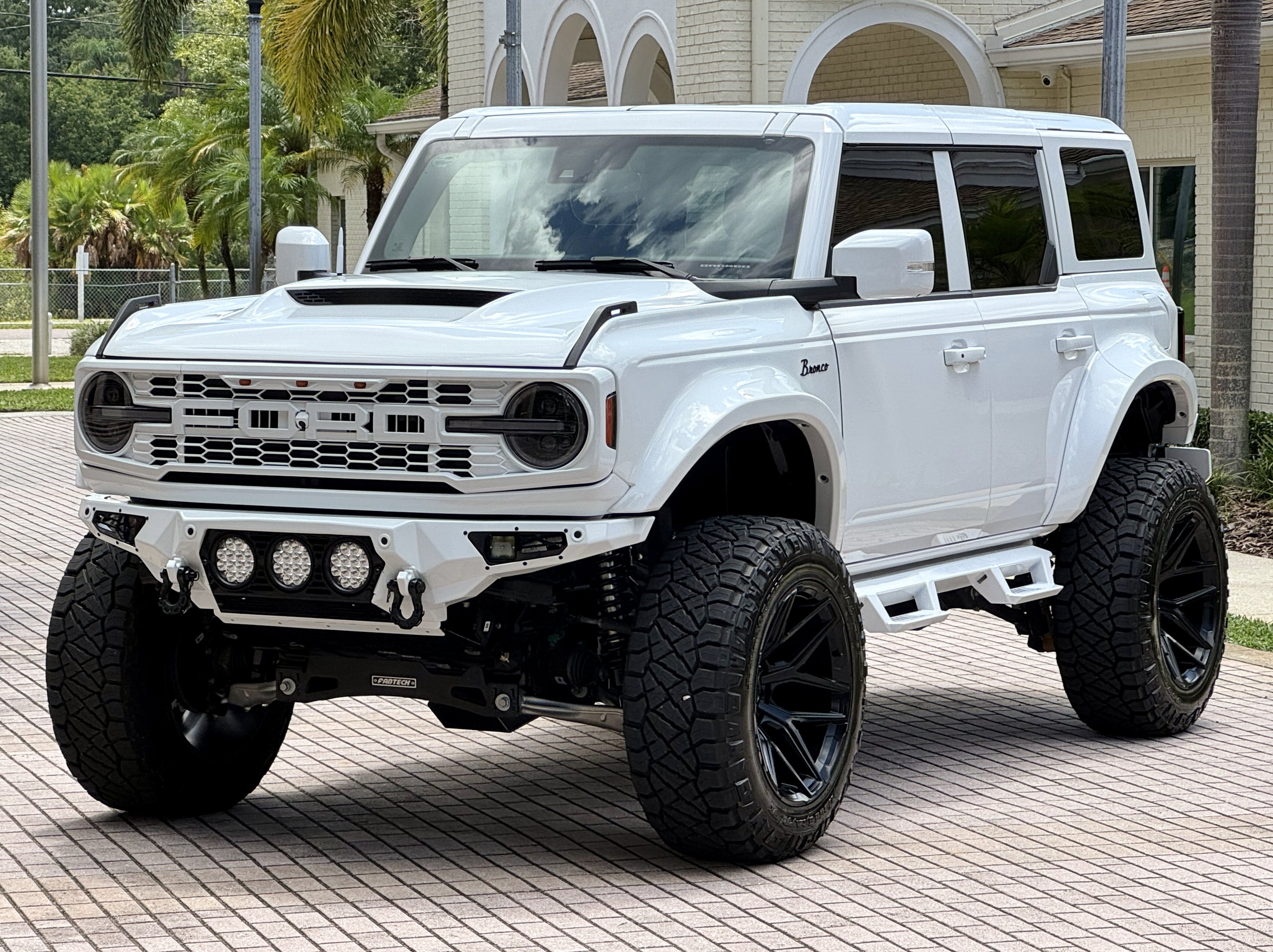 2024 Ford Bronco Badlands V6 Luxury Pkg Widebody Hard Top Custom Lifted