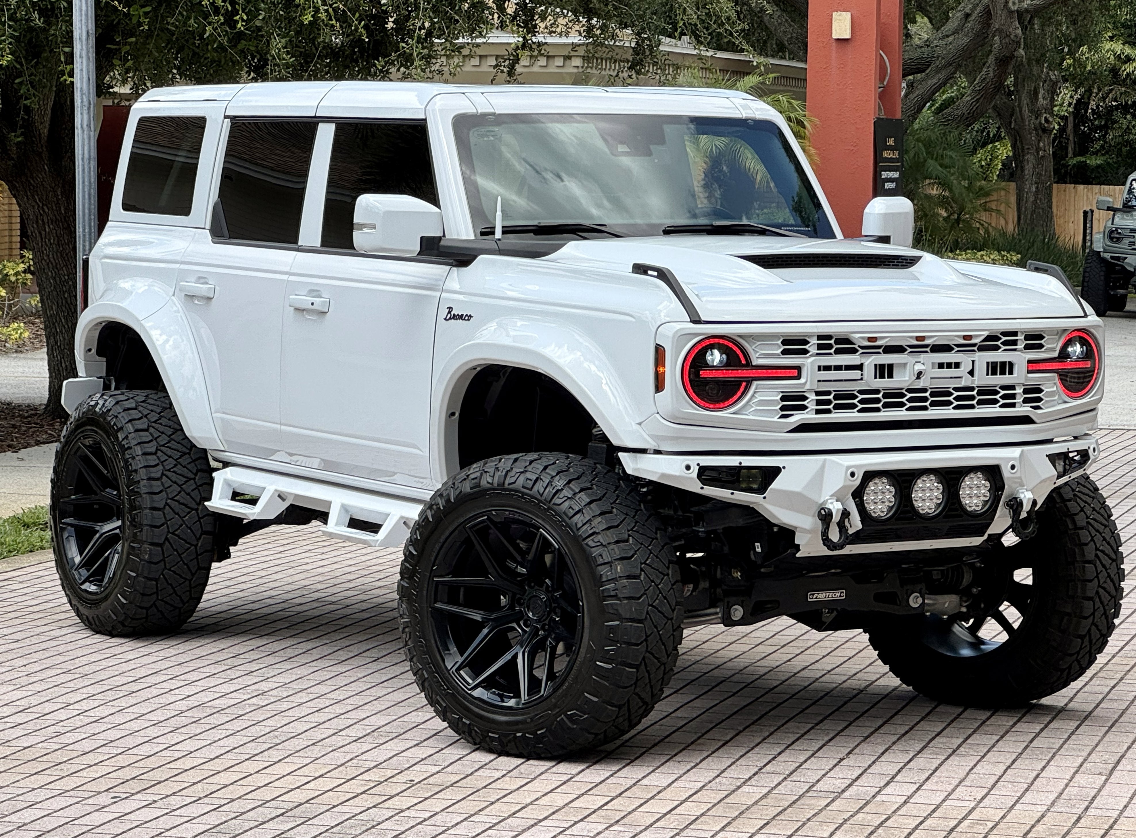 2024 Ford Bronco Badlands V6 Luxury Pkg Widebody Hard Top Custom Lifted