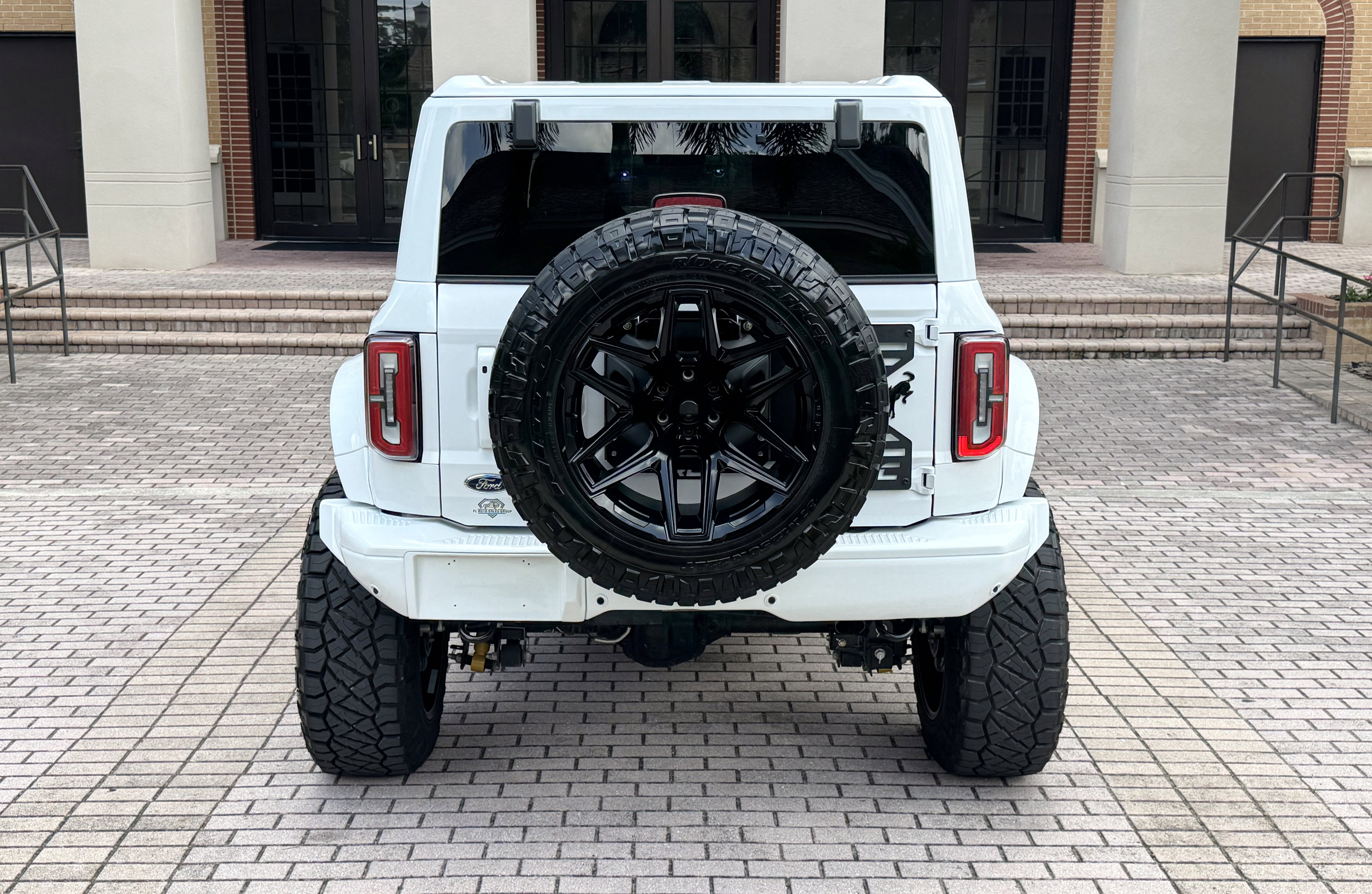 2024 Ford Bronco Badlands V6 Luxury Pkg Widebody Hard Top Custom Lifted