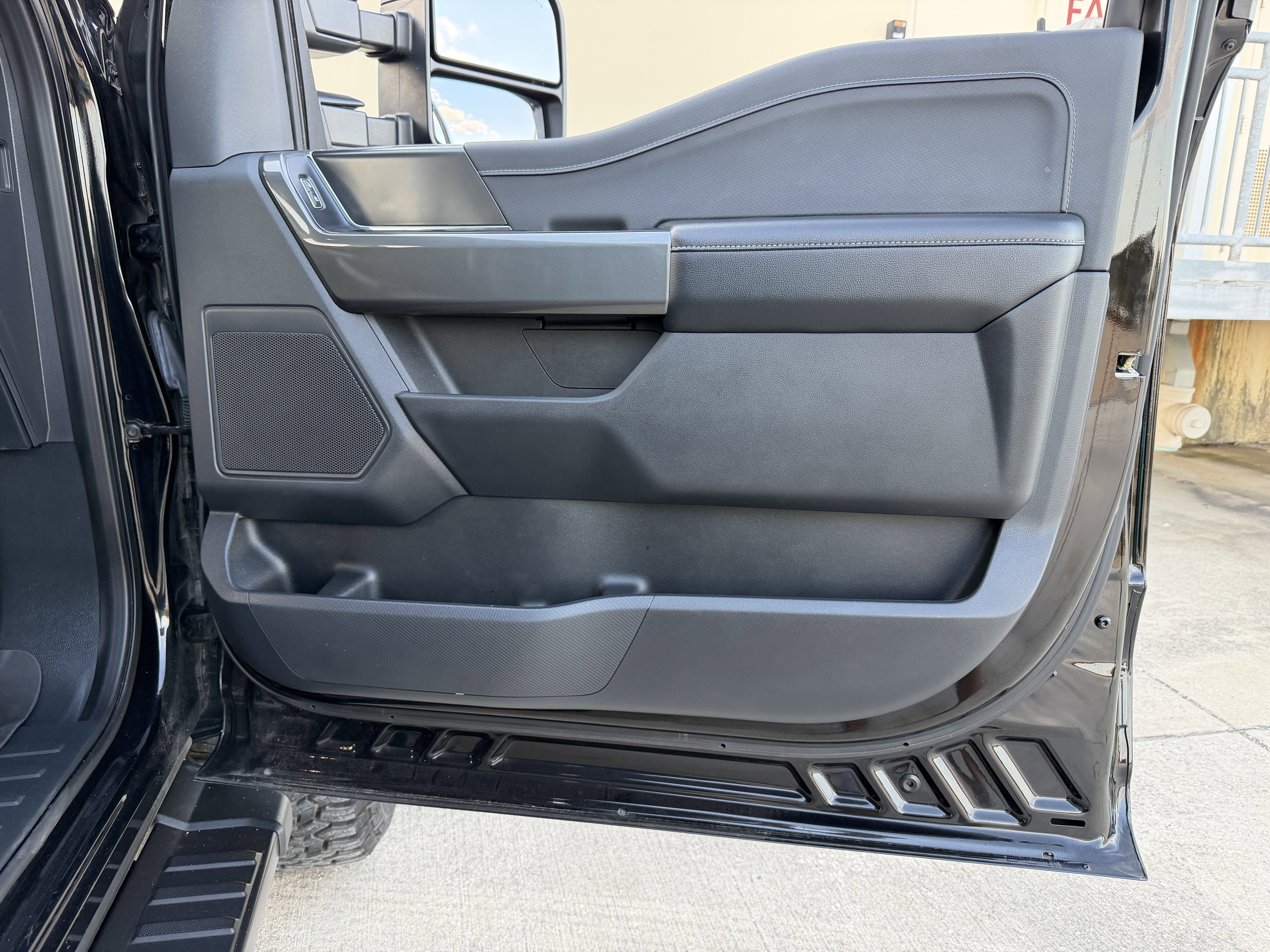 2023 Ford F-150 XLT 4X4 Sport Appearance Package