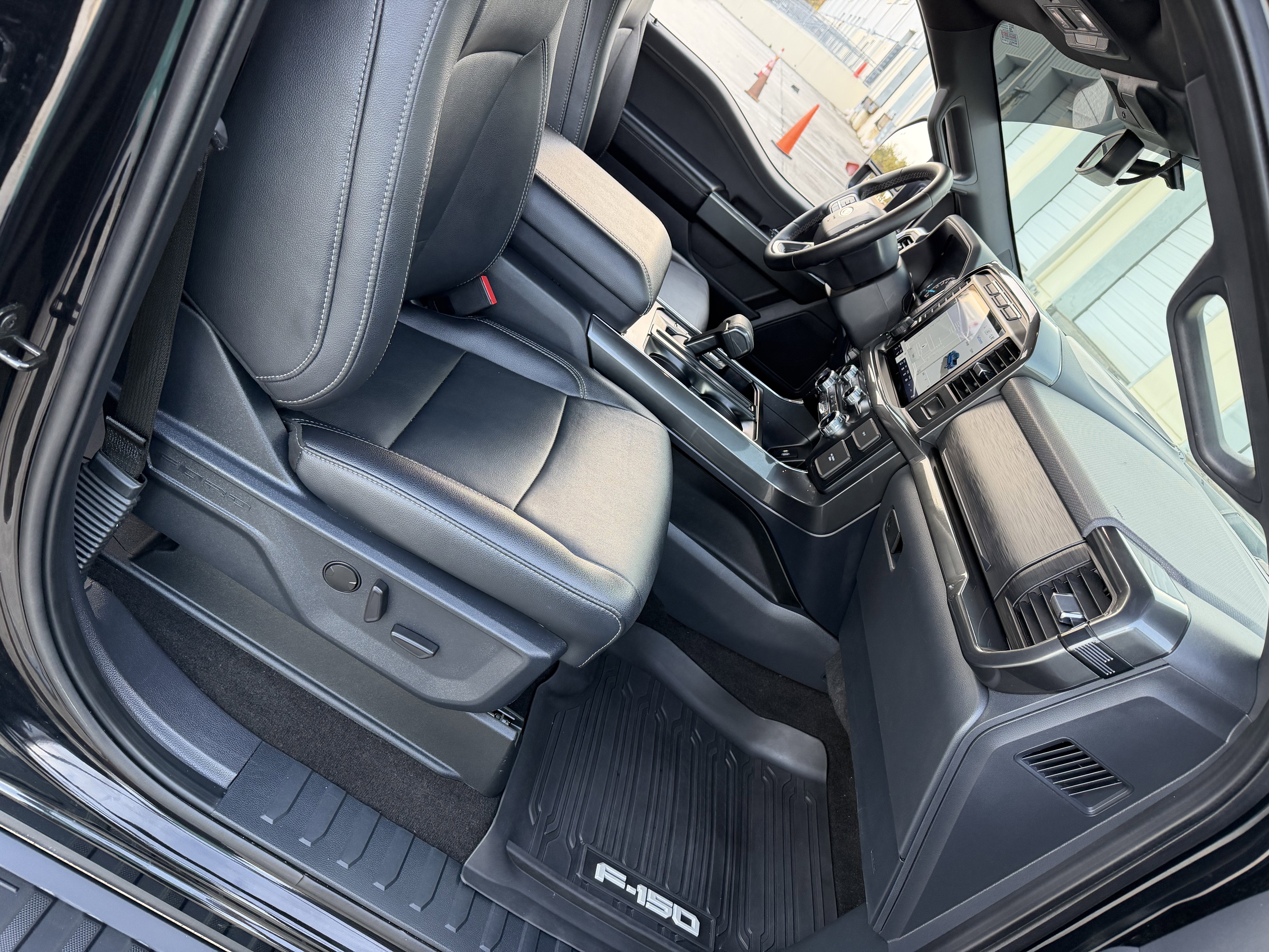 2023 Ford F-150 XLT 4X4 Sport Appearance Package