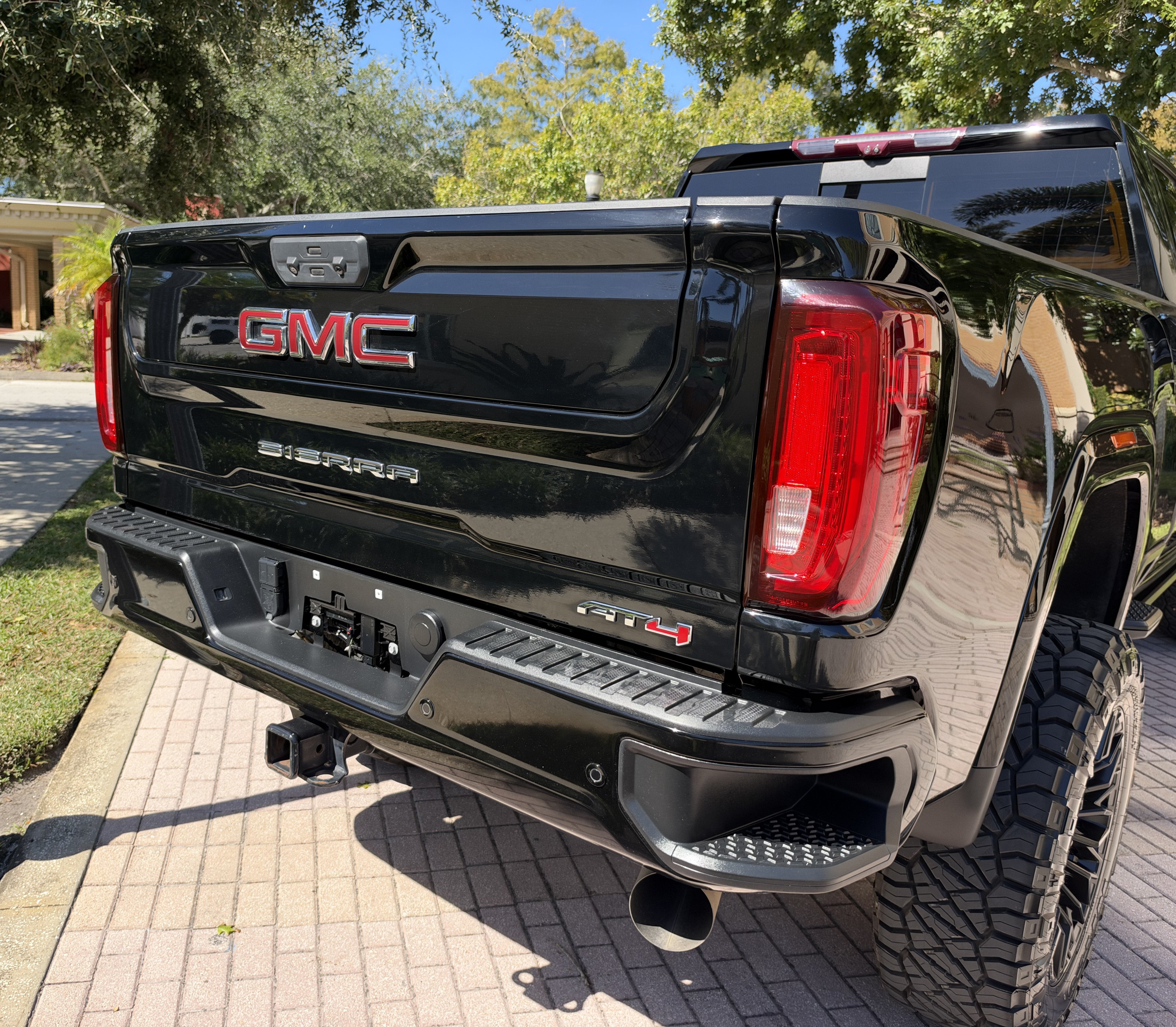 2023 GMC Sierra 2500HD AT4 BDS Custom Lifted Truck