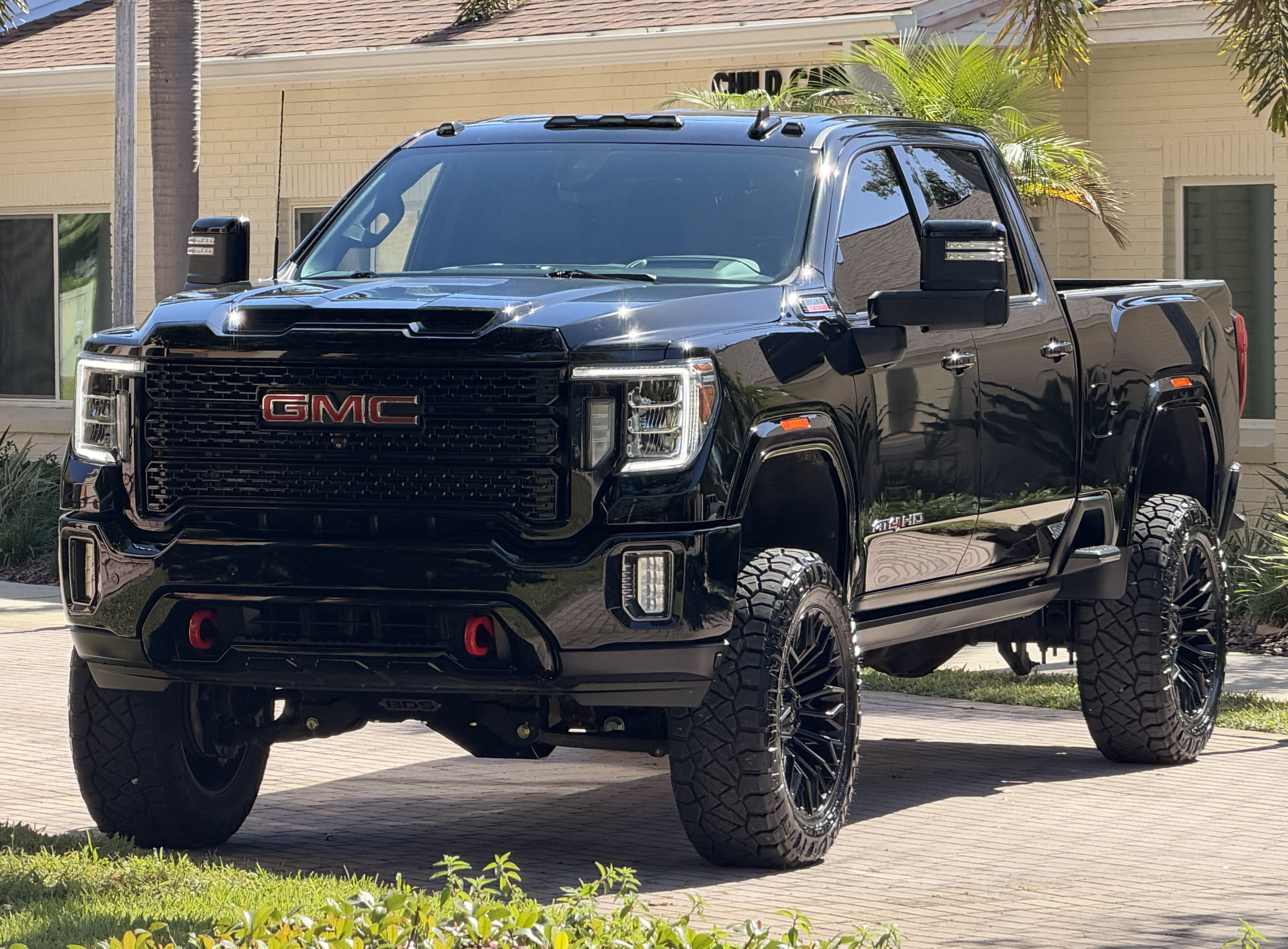 2023 GMC Sierra 2500HD AT4 BDS Custom Lifted Truck