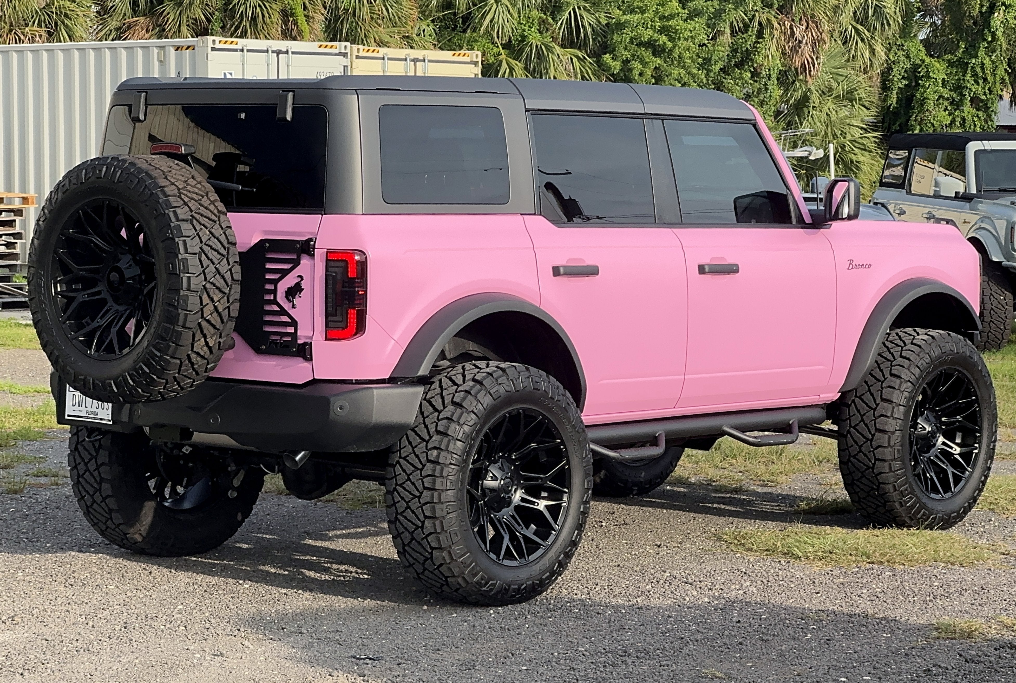 2025 Ford Bronco Matte Pink Hard Top Big Bend Custom Lifted