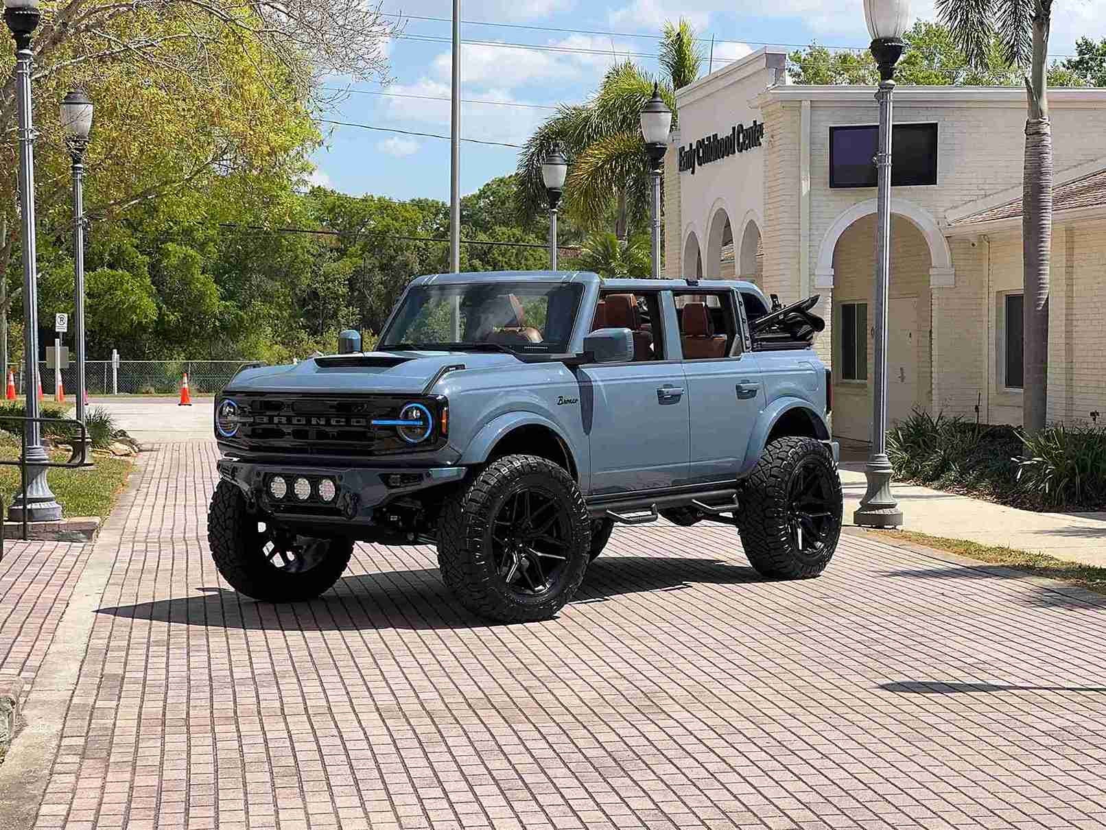 Front angle of a custom Ford Bronco