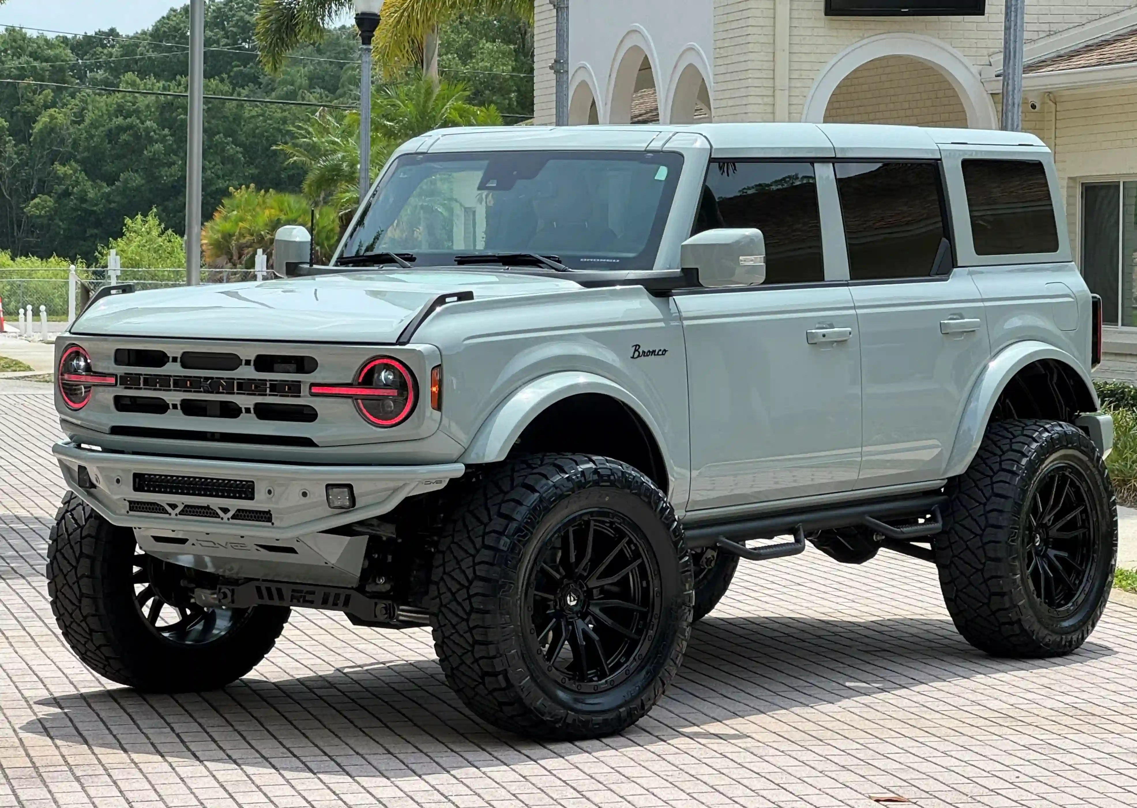 Customized Ford Bronco in natural setting